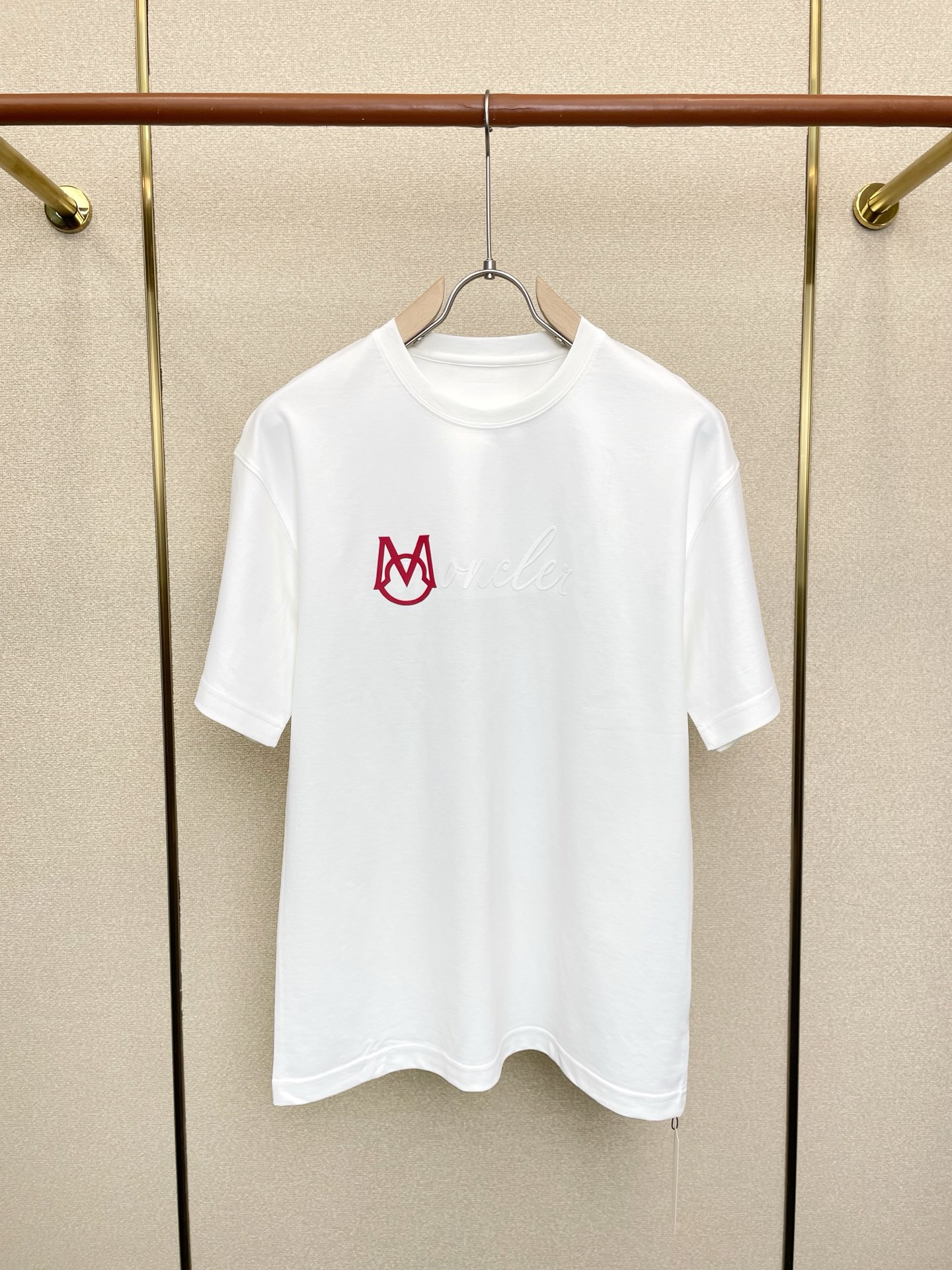。Moncler蒙口💥砸锅卖铁都要上的新款新款原单男士休闲短袖 高端定制 高端版本 时尚百搭爆款⚠️⚠️