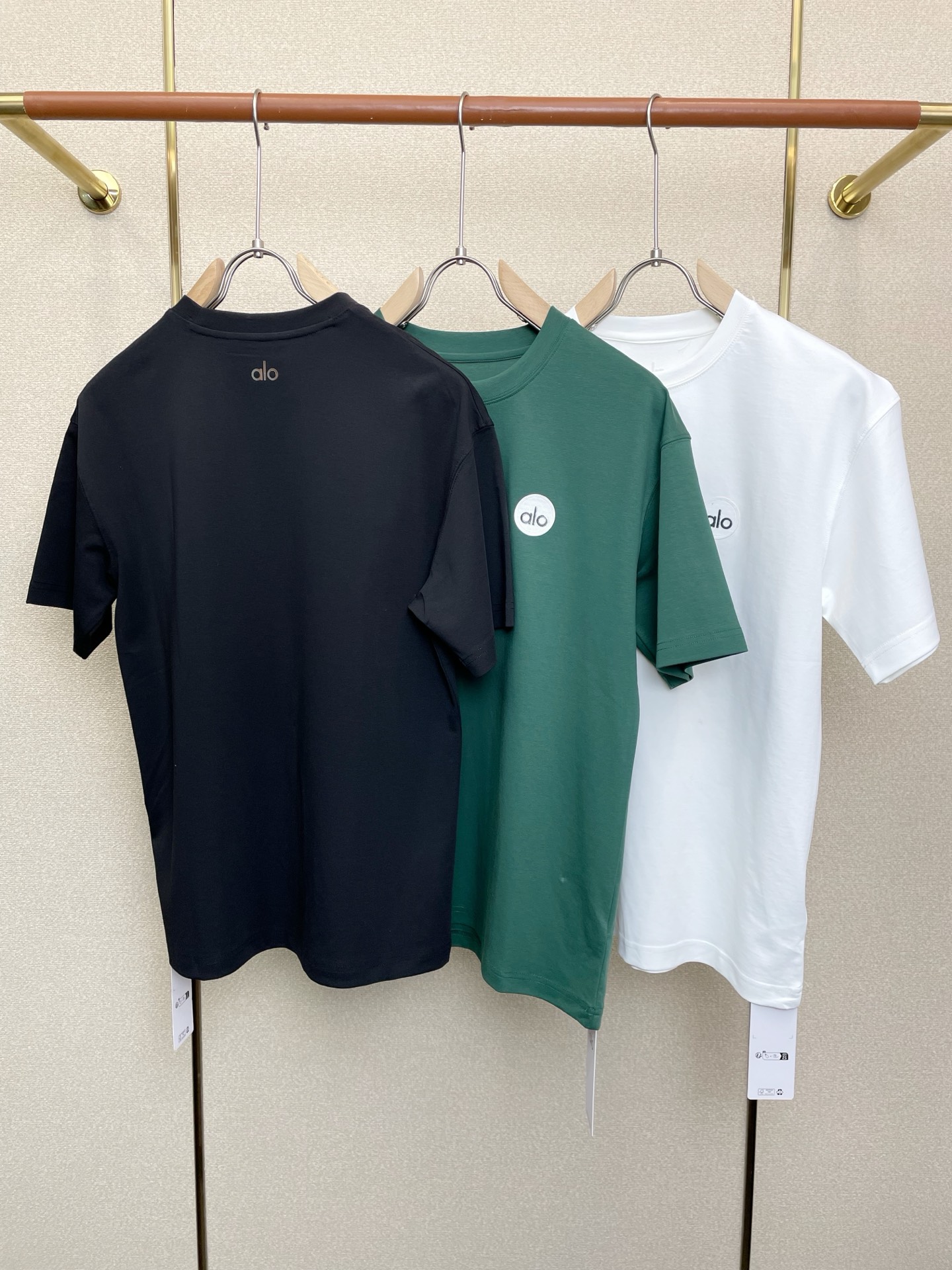 。ALO YOGA💥砸锅卖铁都要上的新款新款原单男士休闲短袖 高端定制 高端版本 时尚百搭爆款⚠️⚠️✨