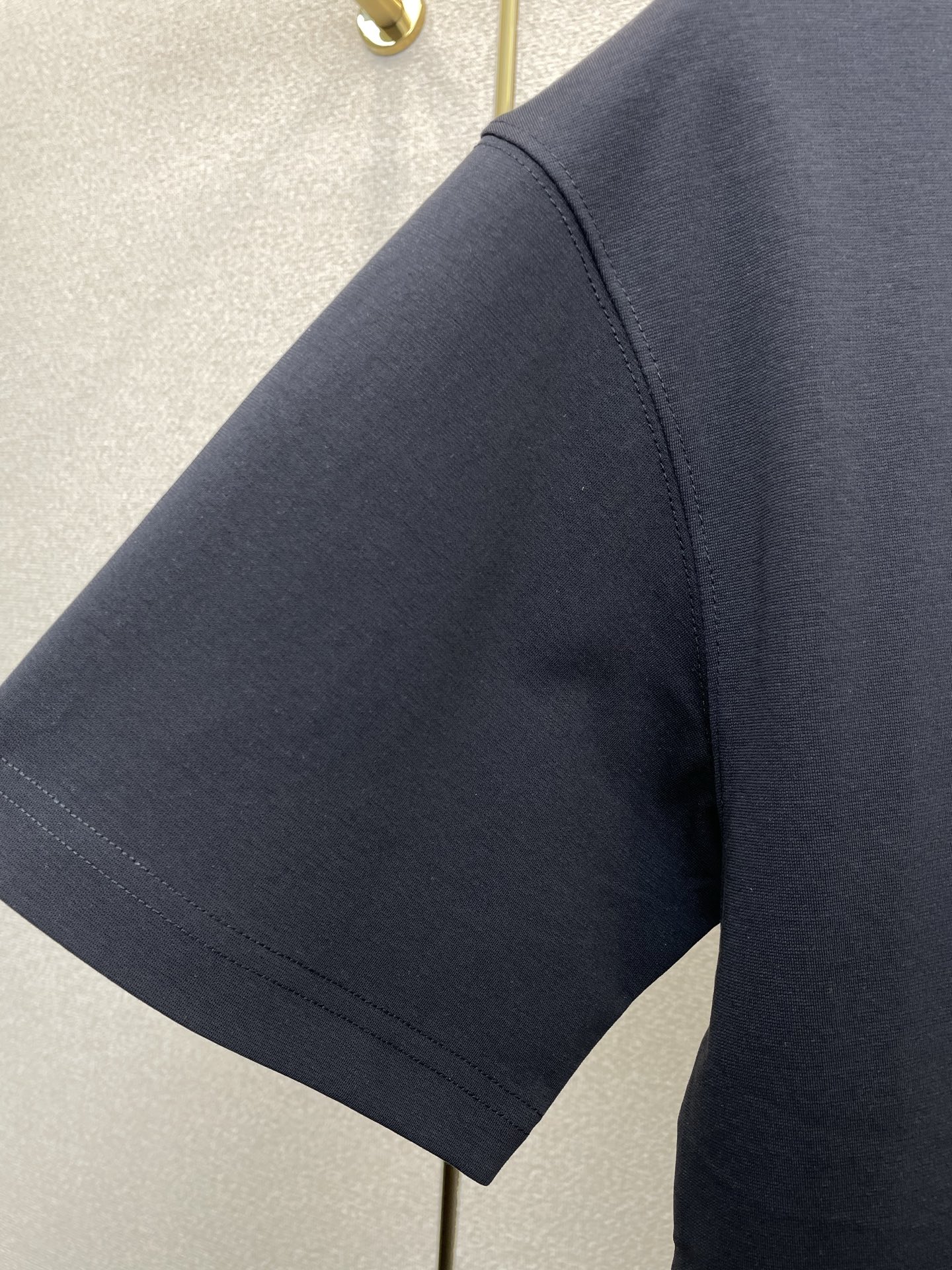 。LOEWE罗意威💥砸锅卖铁都要上的新款新款原单男士休闲短袖 高端定制 高端版本 时尚百搭爆款⚠️⚠️✨