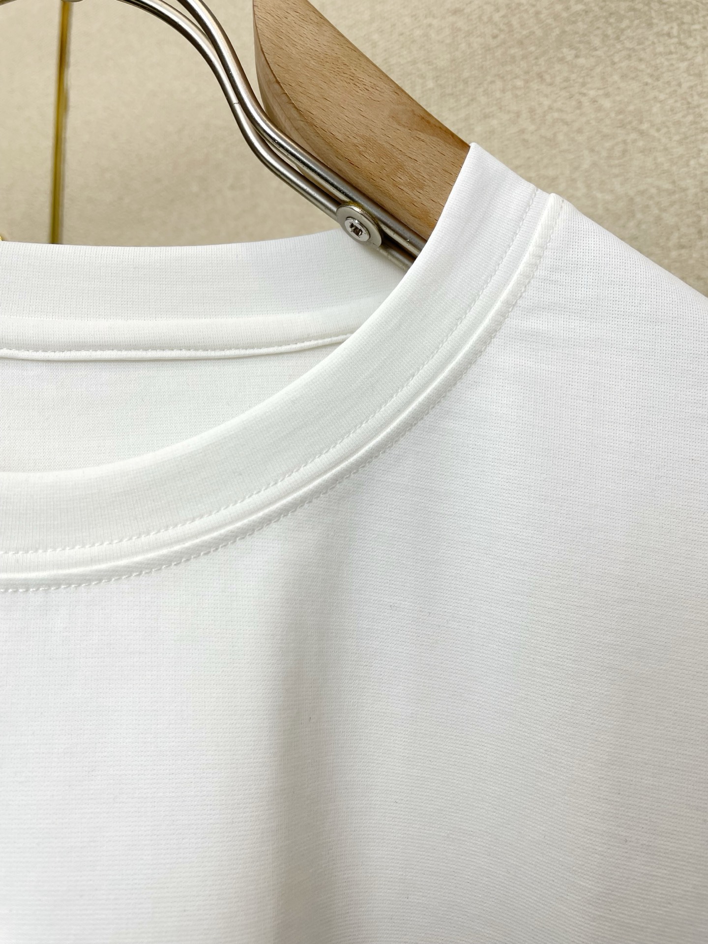 。Masion Margiela梅森马吉拉💥砸锅卖铁都要上的新款新款原单男士休闲短袖 高端定制 高端版本