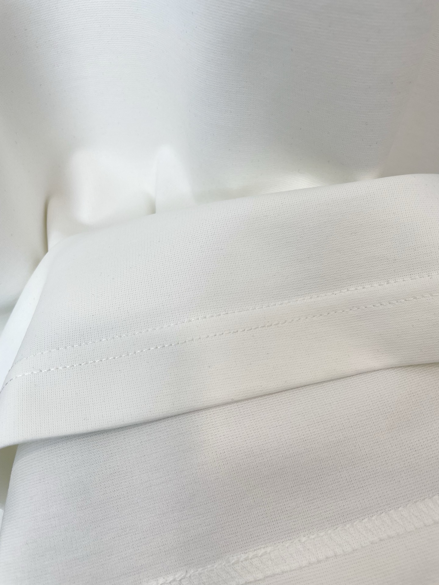 。Masion Margiela梅森马吉拉💥砸锅卖铁都要上的新款新款原单男士休闲短袖 高端定制 高端版本