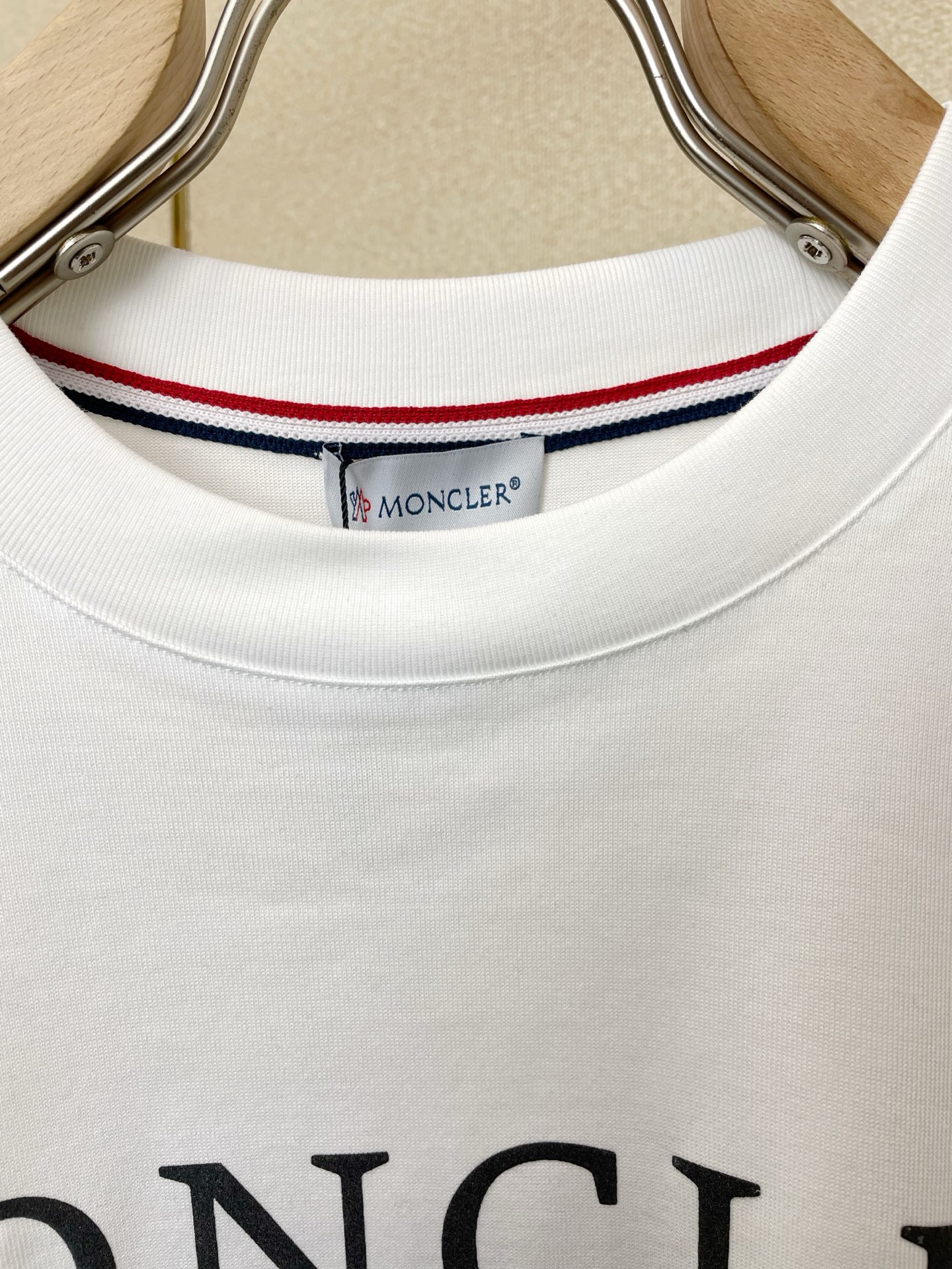 支持跨年售后！。Moncler蒙口💥独家专供新款原单男士休闲短袖 高端定制 高端版本 时尚百搭爆款⚠️⚠