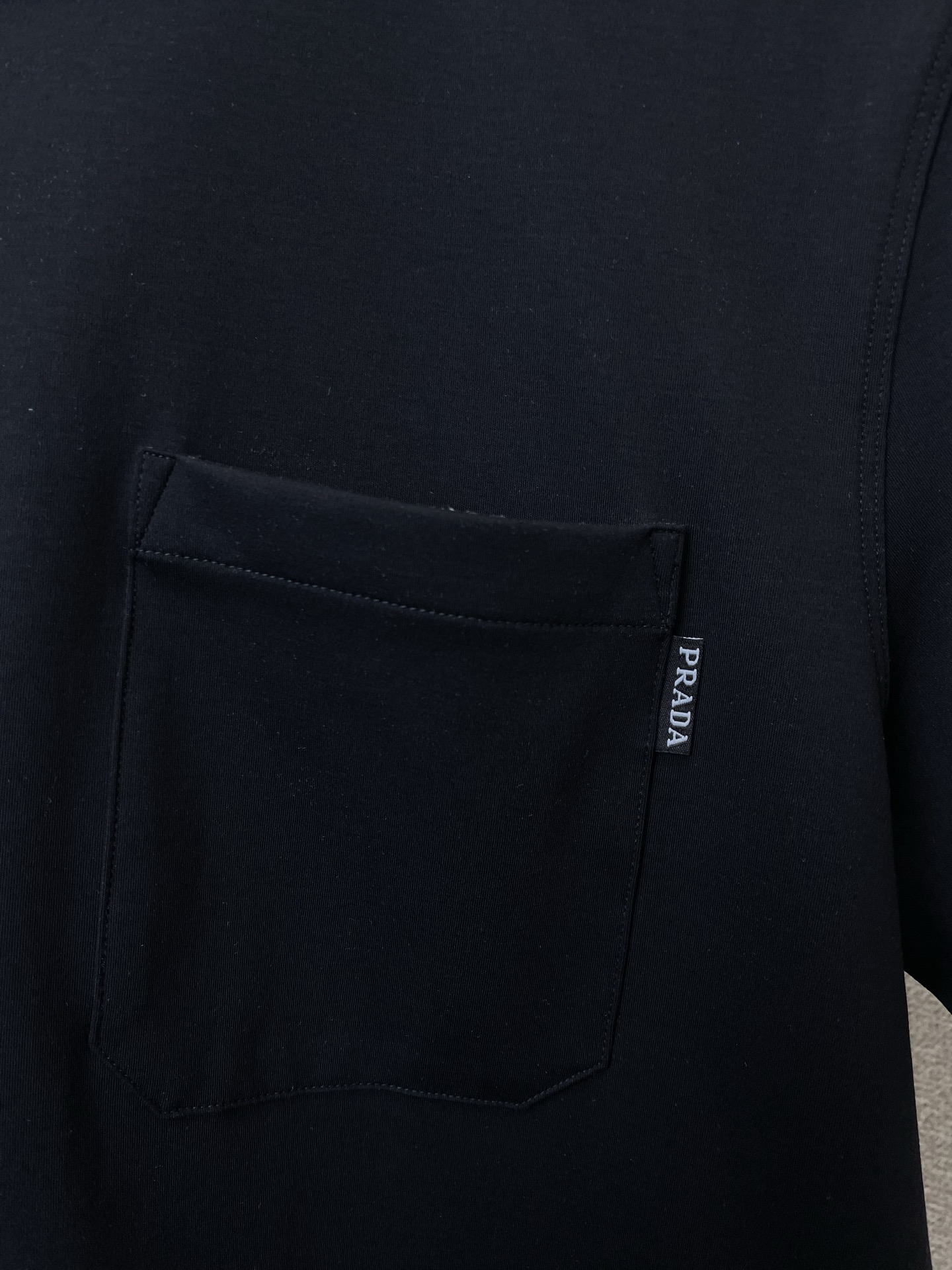 支持跨年售后！。Prada普拉达💥独家专供新款原单男士休闲短袖 高端定制 高端版本 时尚百搭爆款⚠️⚠️