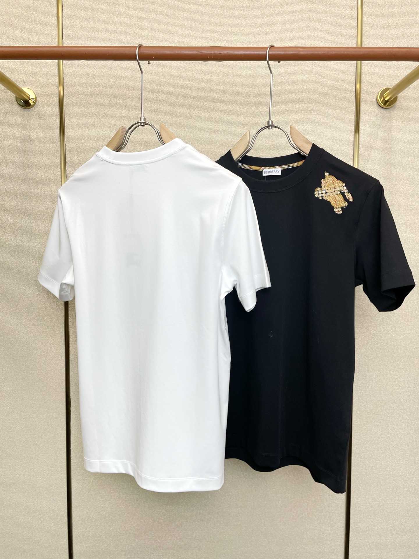 支持跨年售后！。Burberry巴宝莉💥独家专供新款原单男士休闲短袖 高端定制 高端版本 时尚百搭爆款⚠