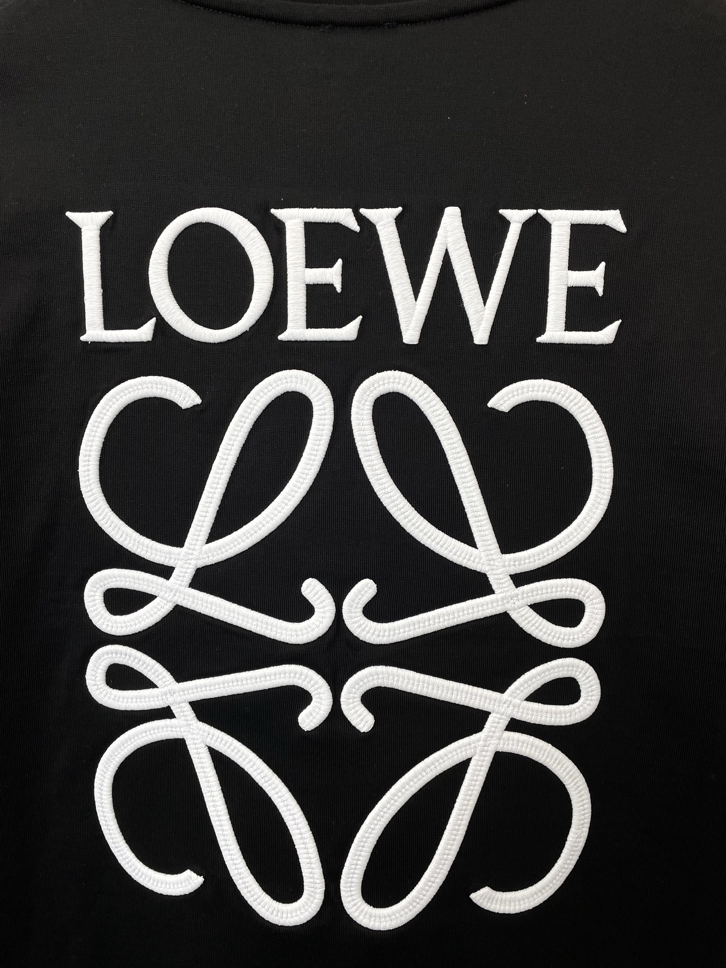 。LOEWE罗意威💥砸锅卖铁都要上的新款新款原单男士休闲短袖 高端定制 高端版本 时尚百搭爆款⚠️⚠️✨