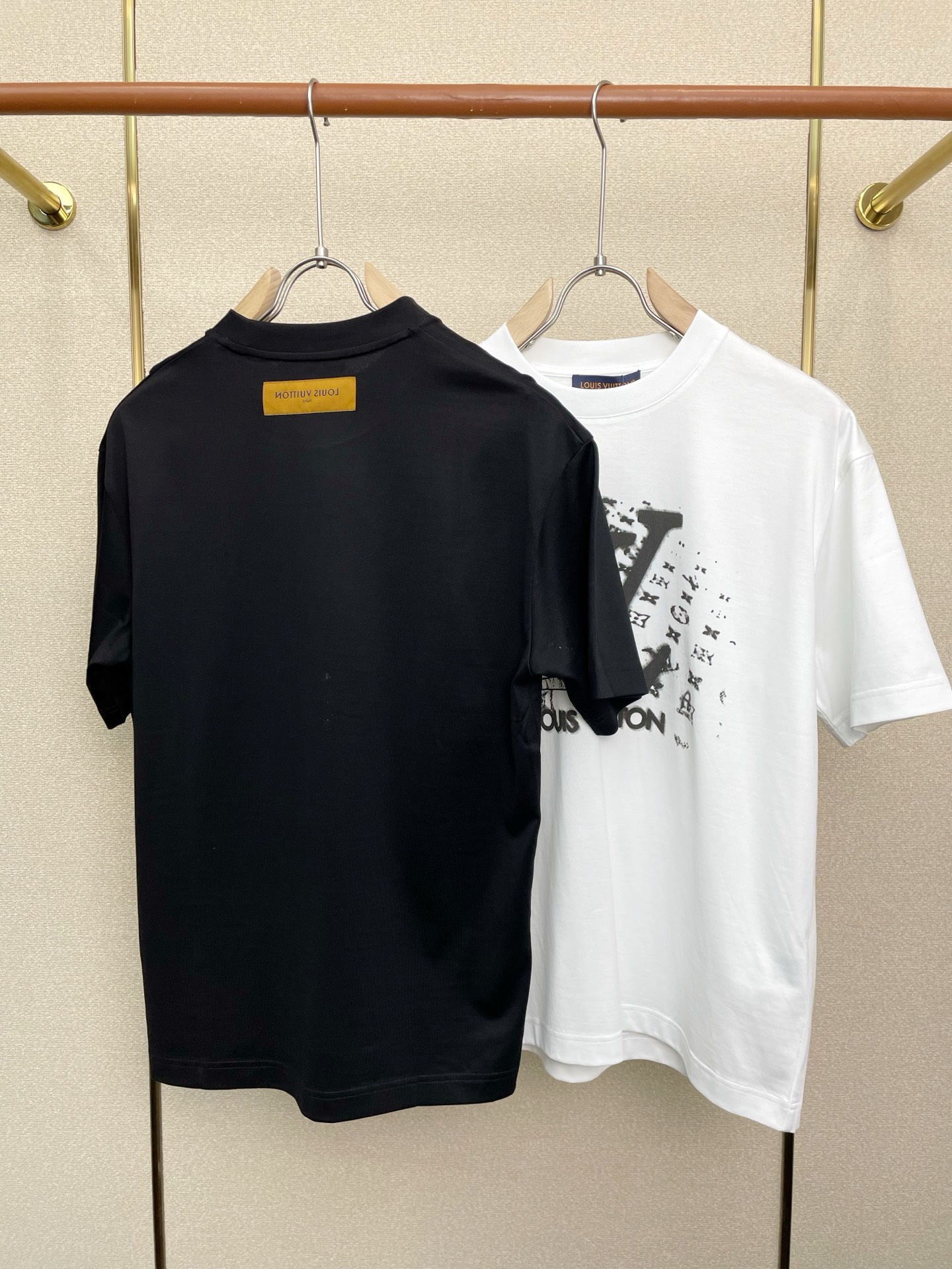 支持跨年售后！。Louis Vuitton路易威登💥独家专供新款原单男士休闲短袖 高端定制 高端版本 时
