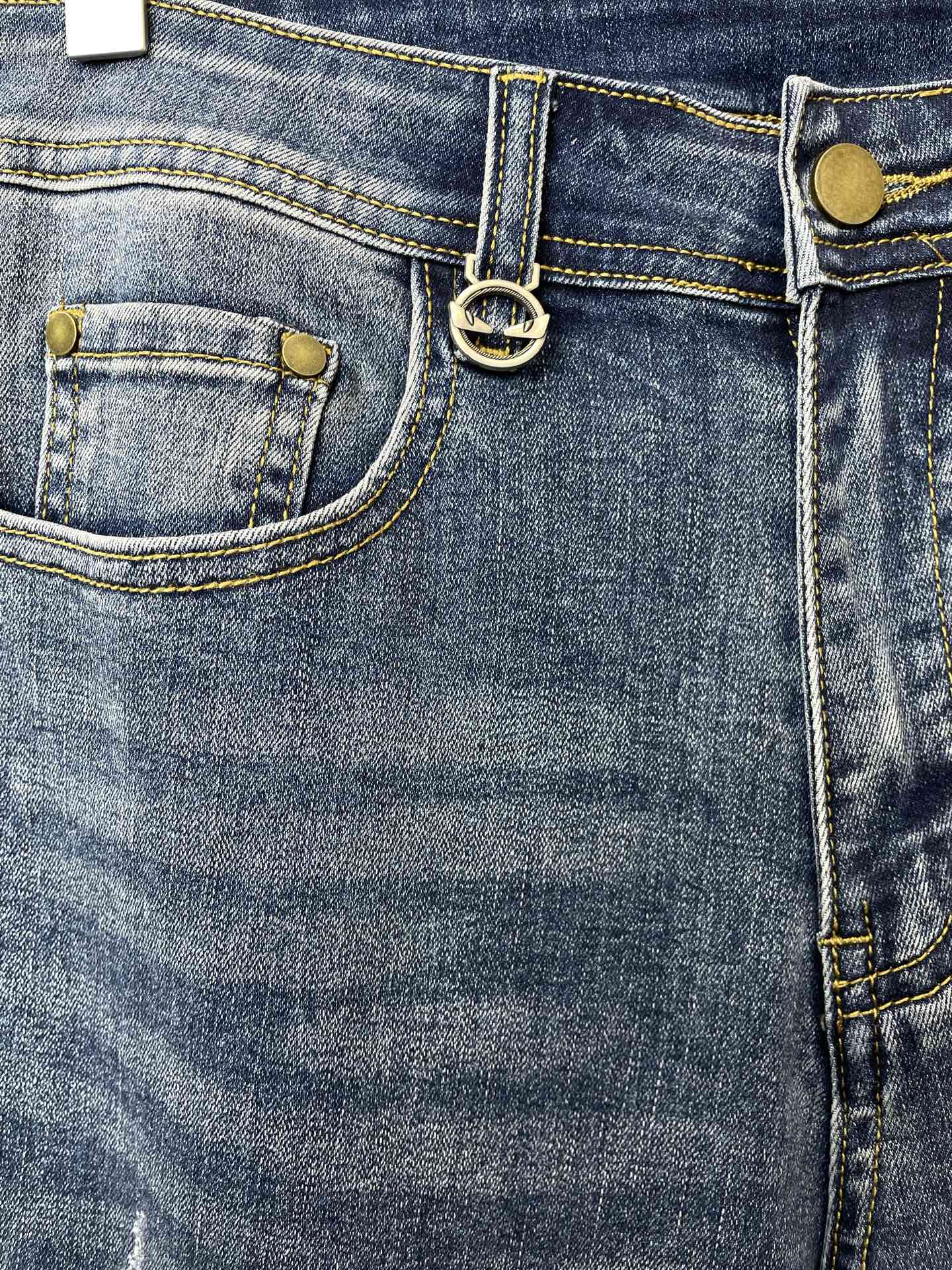 支持跨年售后！。FENDI芬迪💥独家专供新款休闲牛仔裤👖高端版本！专柜定制面料 透气舒适度高，细节无可挑