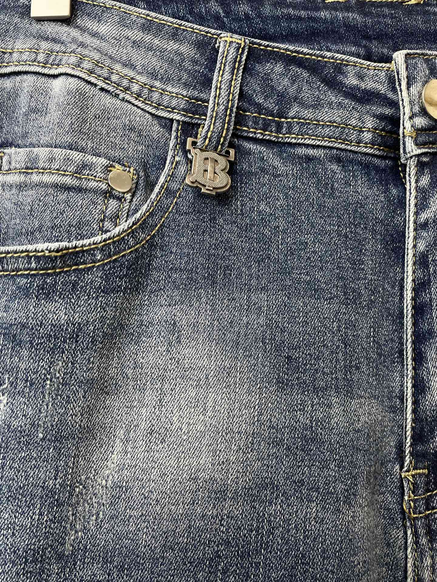 支持跨年售后！。Burberry巴宝莉💥独家专供新款休闲牛仔裤👖高端版本！专柜定制面料 透气舒适度高，细