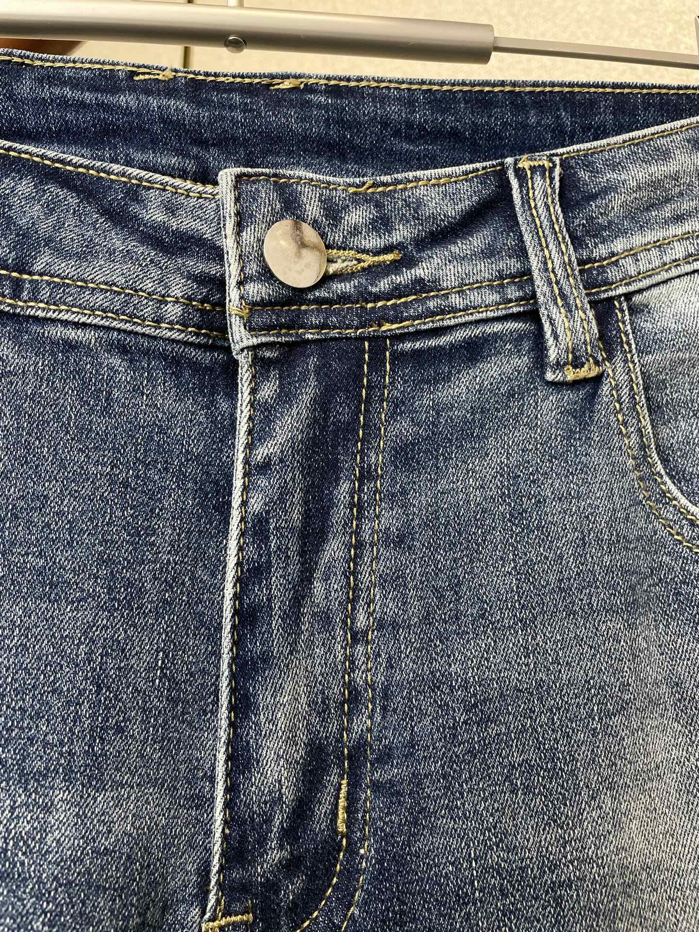 支持跨年售后！。Burberry巴宝莉💥独家专供新款休闲牛仔裤👖高端版本！专柜定制面料 透气舒适度高，细