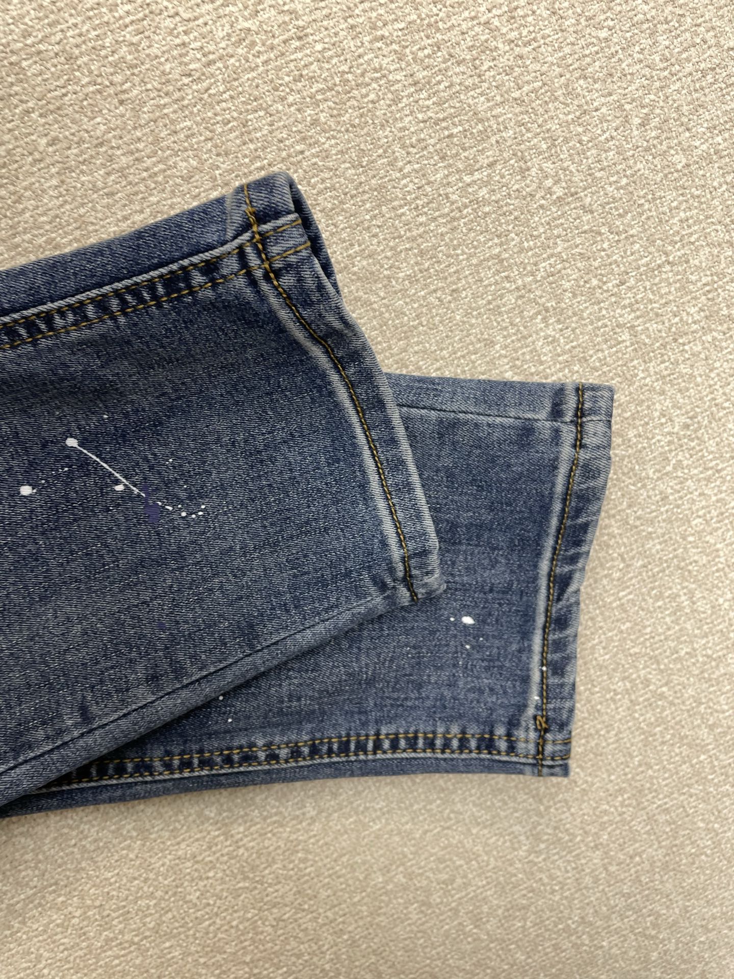 支持跨年售后！。Prada普拉达💥独家专供新款休闲牛仔裤👖高端版本！专柜定制面料 透气舒适度高，细节无可