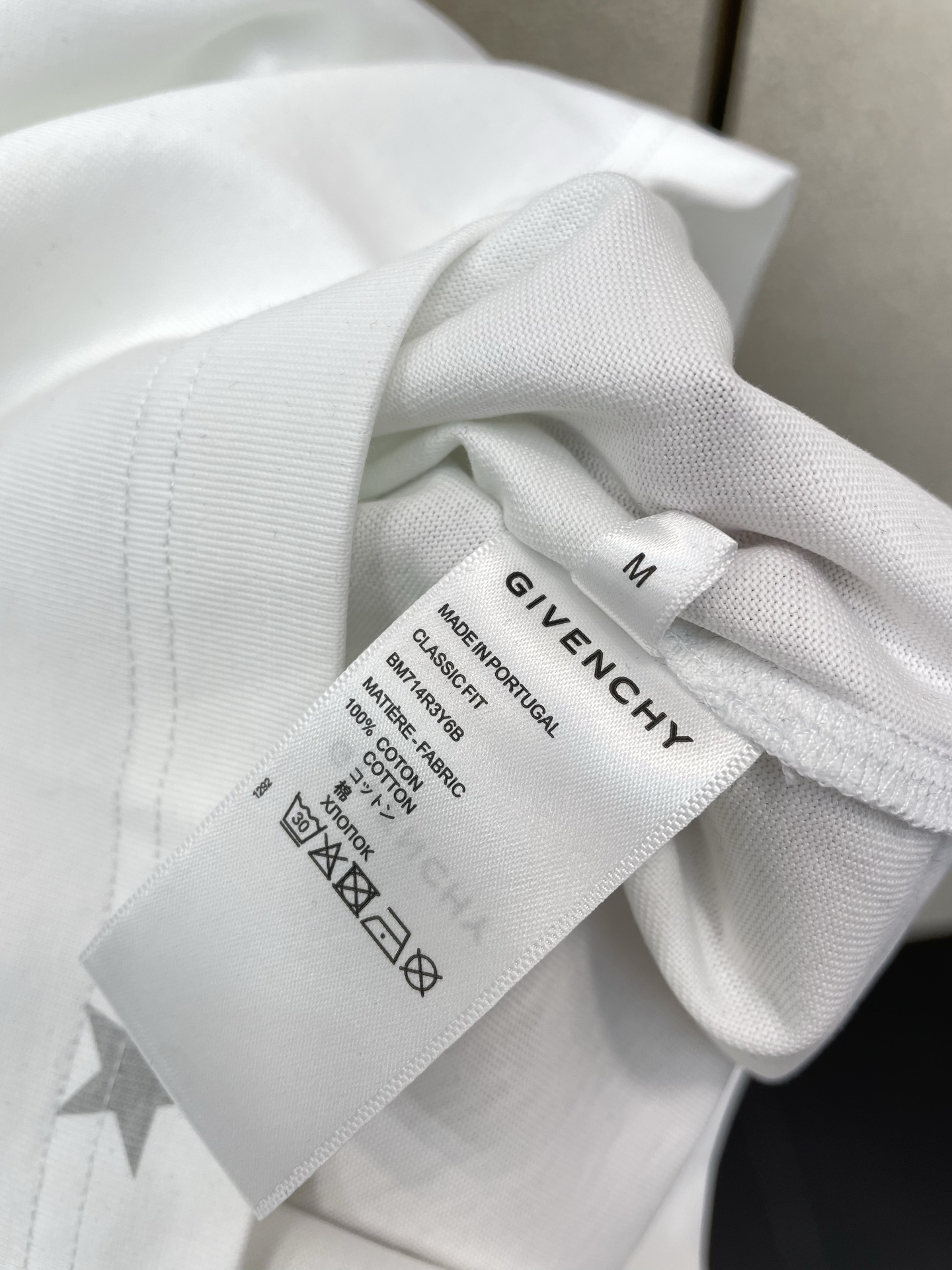 支持跨年售后！。GIVENCHY纪梵希💥独家专供新款原单男士休闲短袖 高端定制 高端版本 时尚百搭爆款⚠