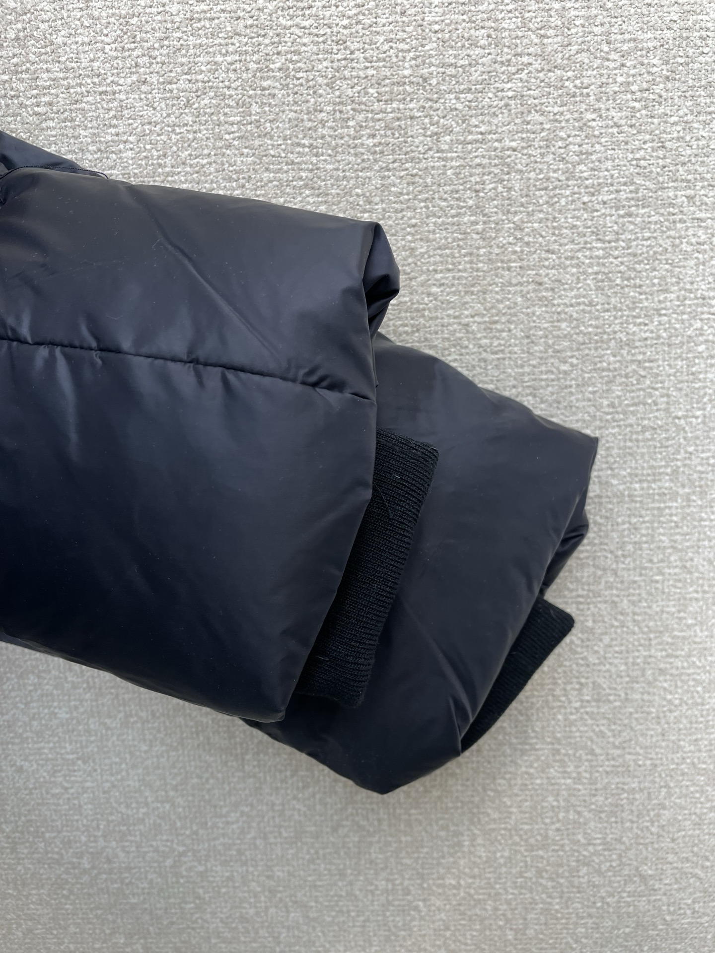 。羽绒服-Burberry巴宝莉💥砸锅卖铁都要上的新款秋冬新款羽绒服夹克。二合一羽绒服马甲 贸易公司渠道