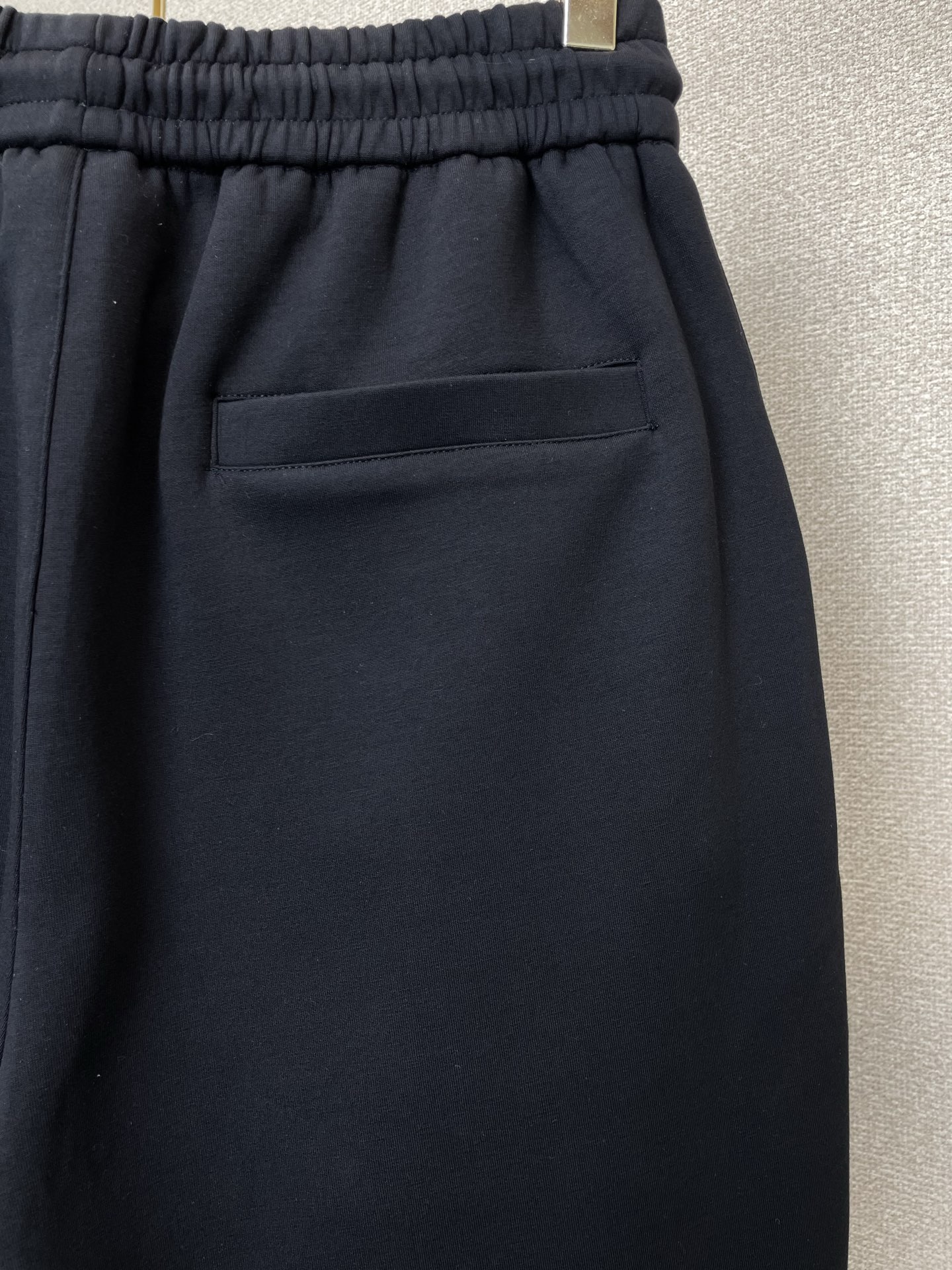 /套。KITON💥砸锅卖铁都要上的新款新款专柜同款立领套装，高级感满满！细节精致高档，做工无可挑剔！进口