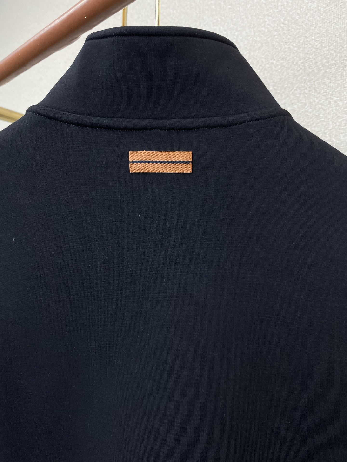 /套。ZEGNA杰尼亚💥砸锅卖铁都要上的新款新款专柜同款立领套装，高级感满满！细节精致高档，做工无可挑剔