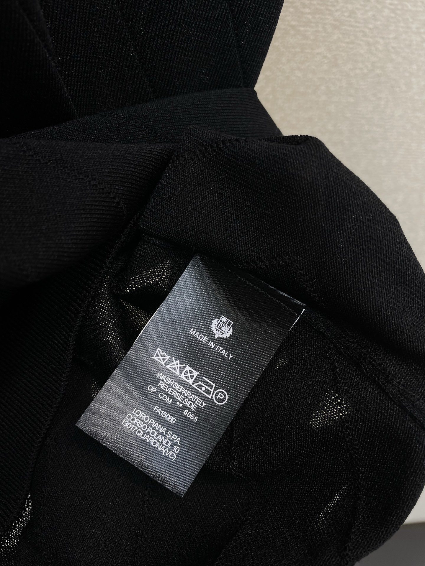 支持跨年售后！。lp🆕-Loro Piana诺悠翩雅💥独家专供新款原单男士休闲短袖 高端定制 高端版本 