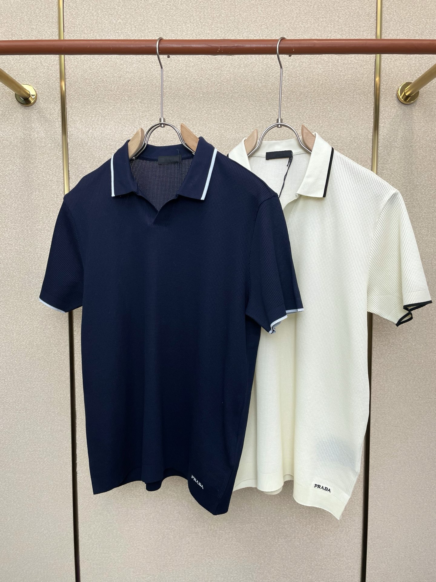支持跨年售后！。Prada普拉达💥独家专供新款原单男士休闲短袖 高端定制 高端版本 时尚百搭爆款⚠️⚠️