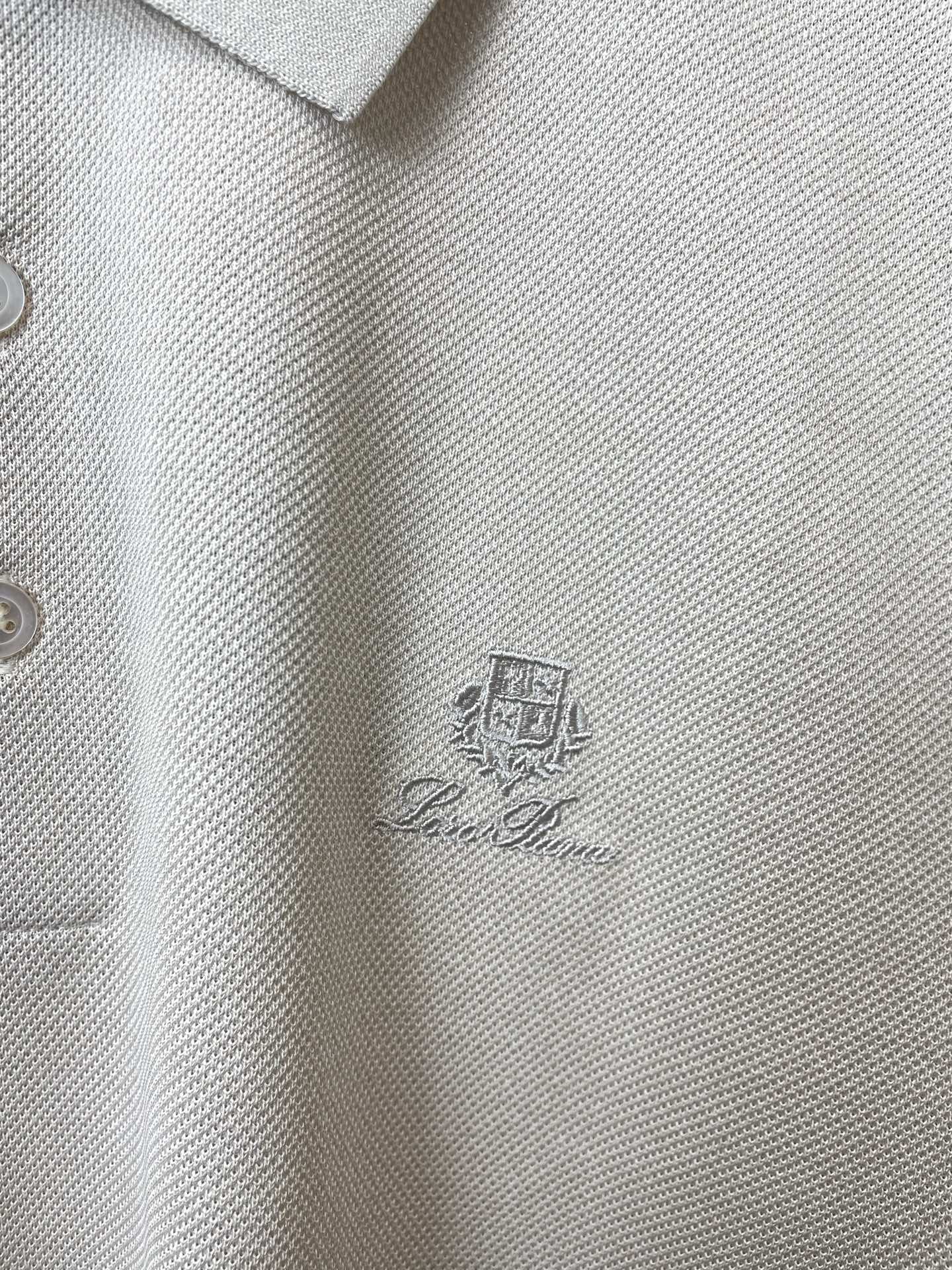 支持跨年售后！。lp🆕-Loro Piana诺悠翩雅💥独家专供新款原单男士休闲短袖 高端定制 高端版本 