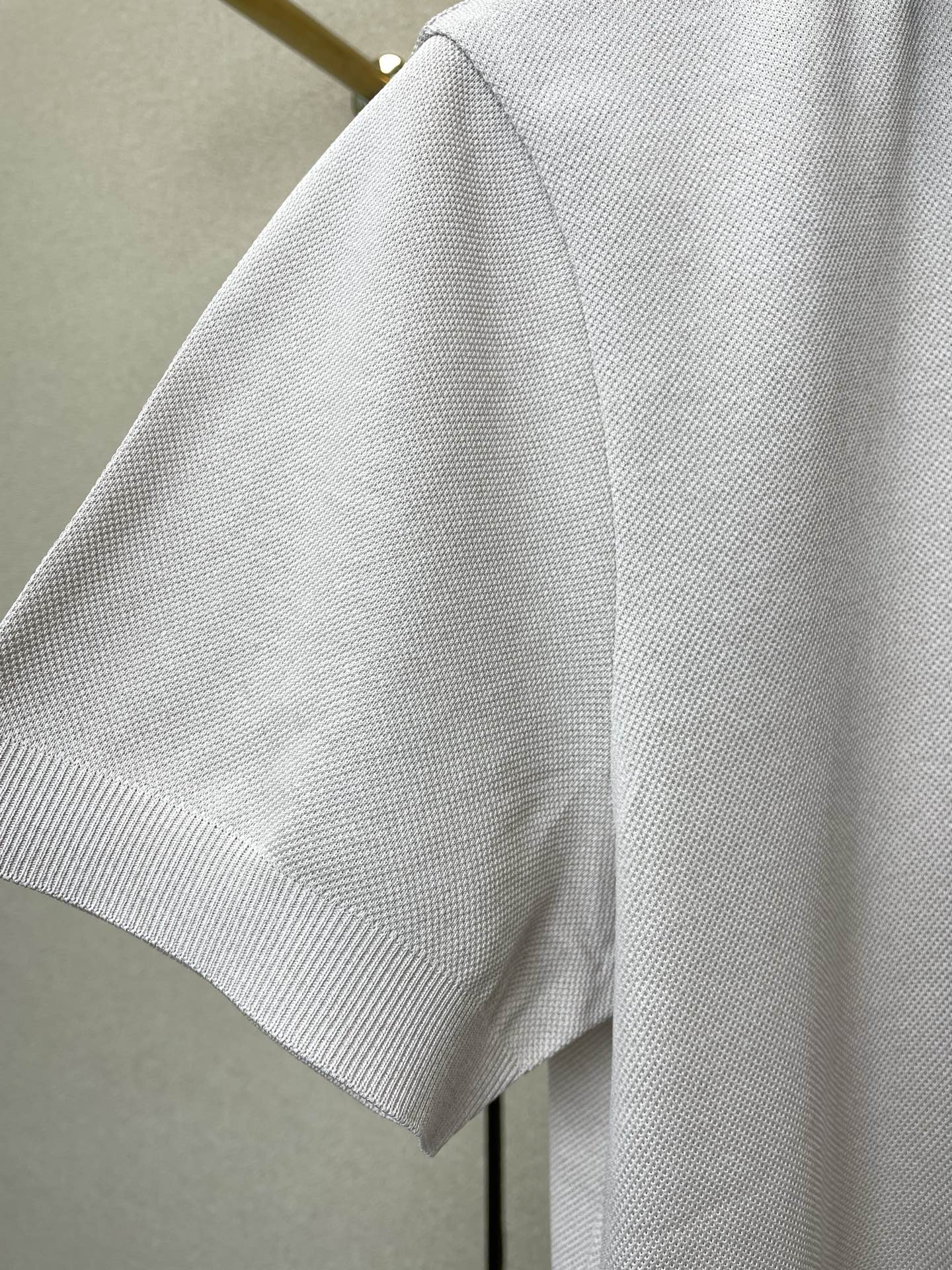 支持跨年售后！。lp🆕-Loro Piana诺悠翩雅💥独家专供新款原单男士休闲短袖 高端定制 高端版本 