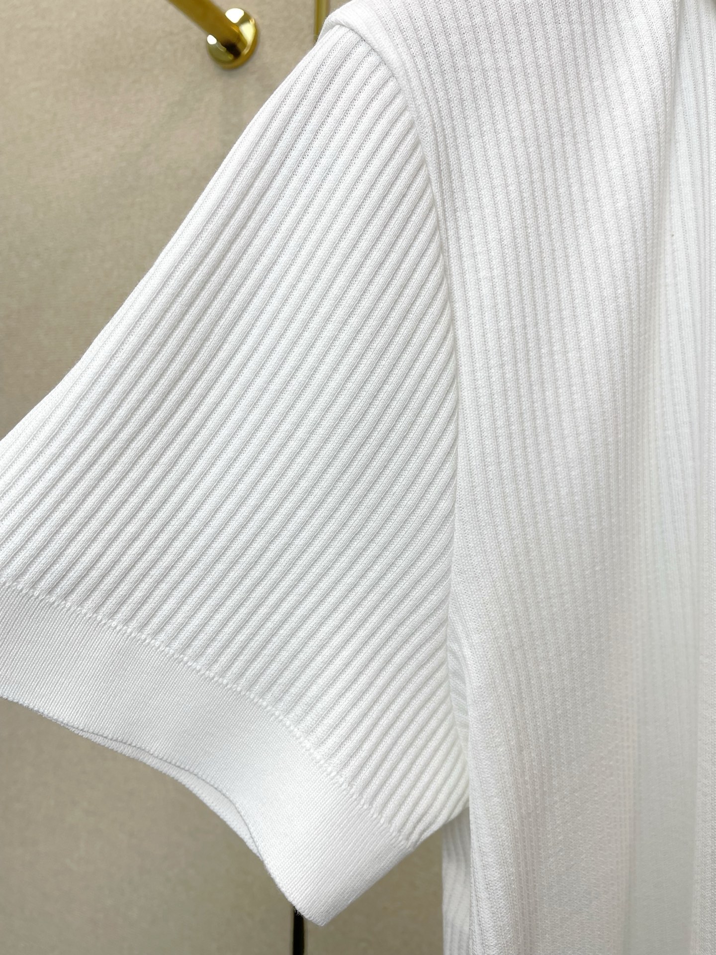 支持跨年售后！。lp🆕-Loro Piana诺悠翩雅💥独家专供新款原单男士休闲短袖 高端定制 高端版本 