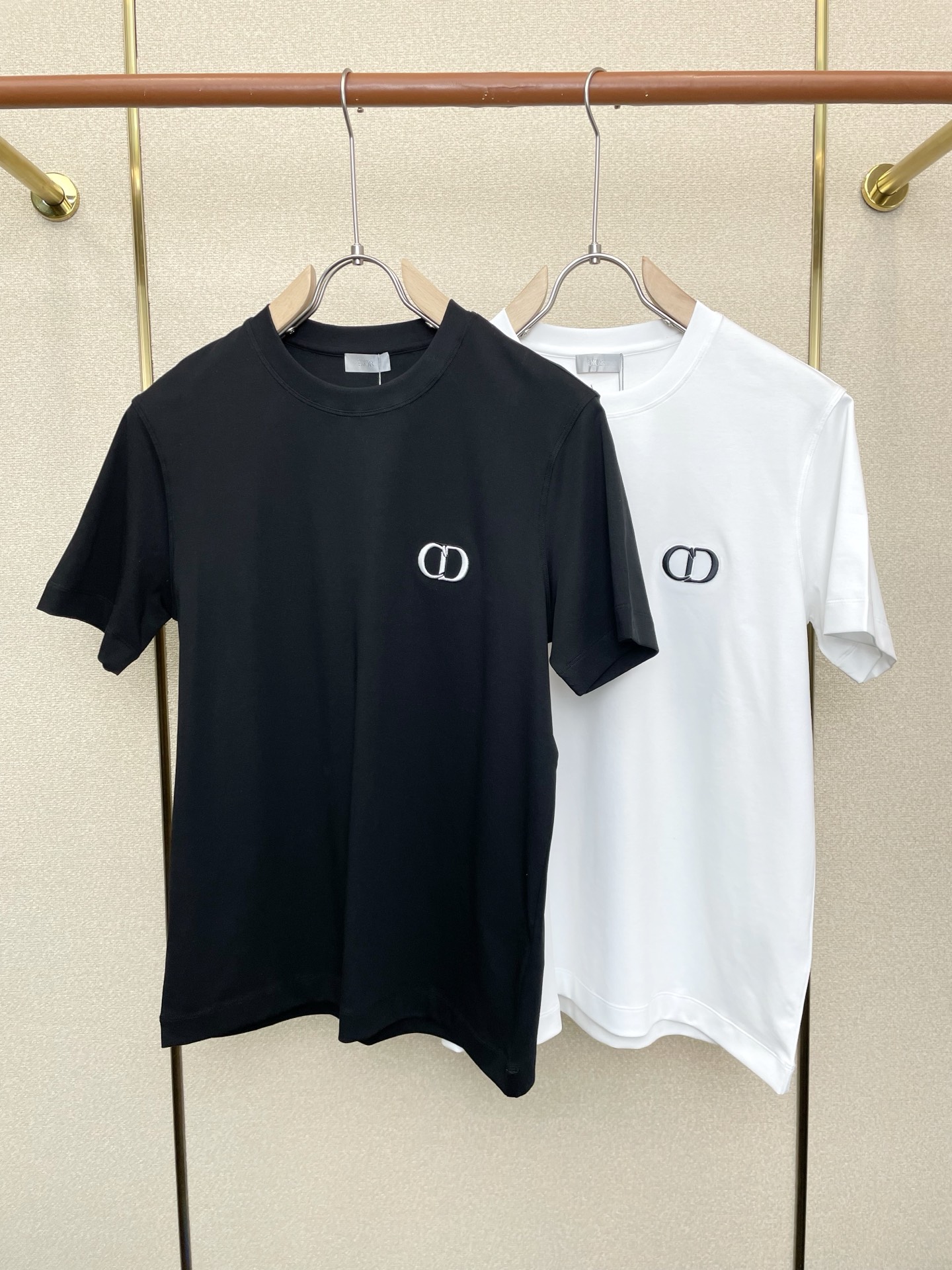 支持跨年售后！。Dior迪奥💥独家专供新款原单男士休闲短袖 高端定制 高端版本 时尚百搭爆款⚠️⚠️✨✨