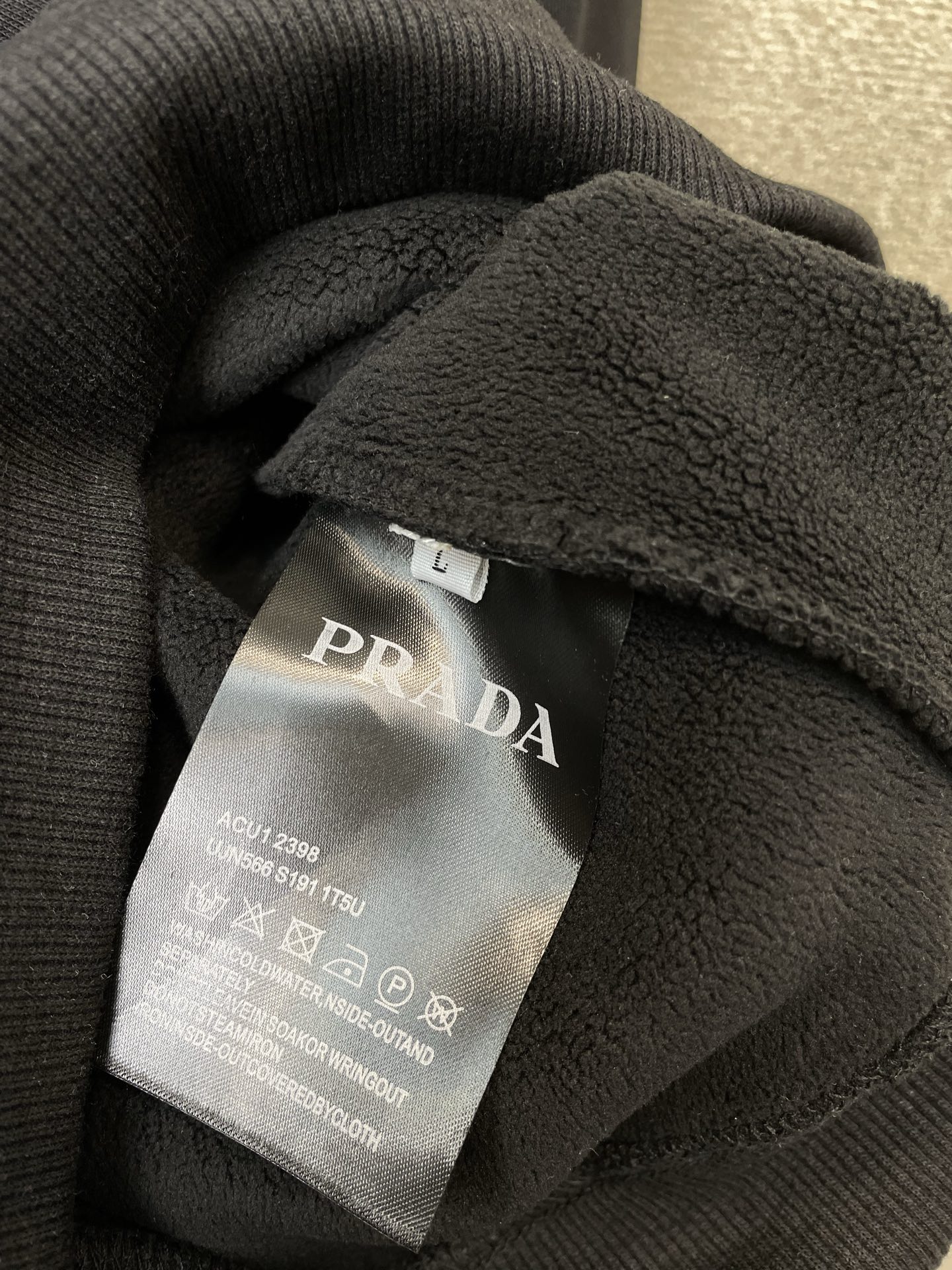 支持跨年售后！。Prada普拉达💥独家专供新款原单男士休闲连帽加绒卫衣 高端定制 高端版本 时尚百搭爆款