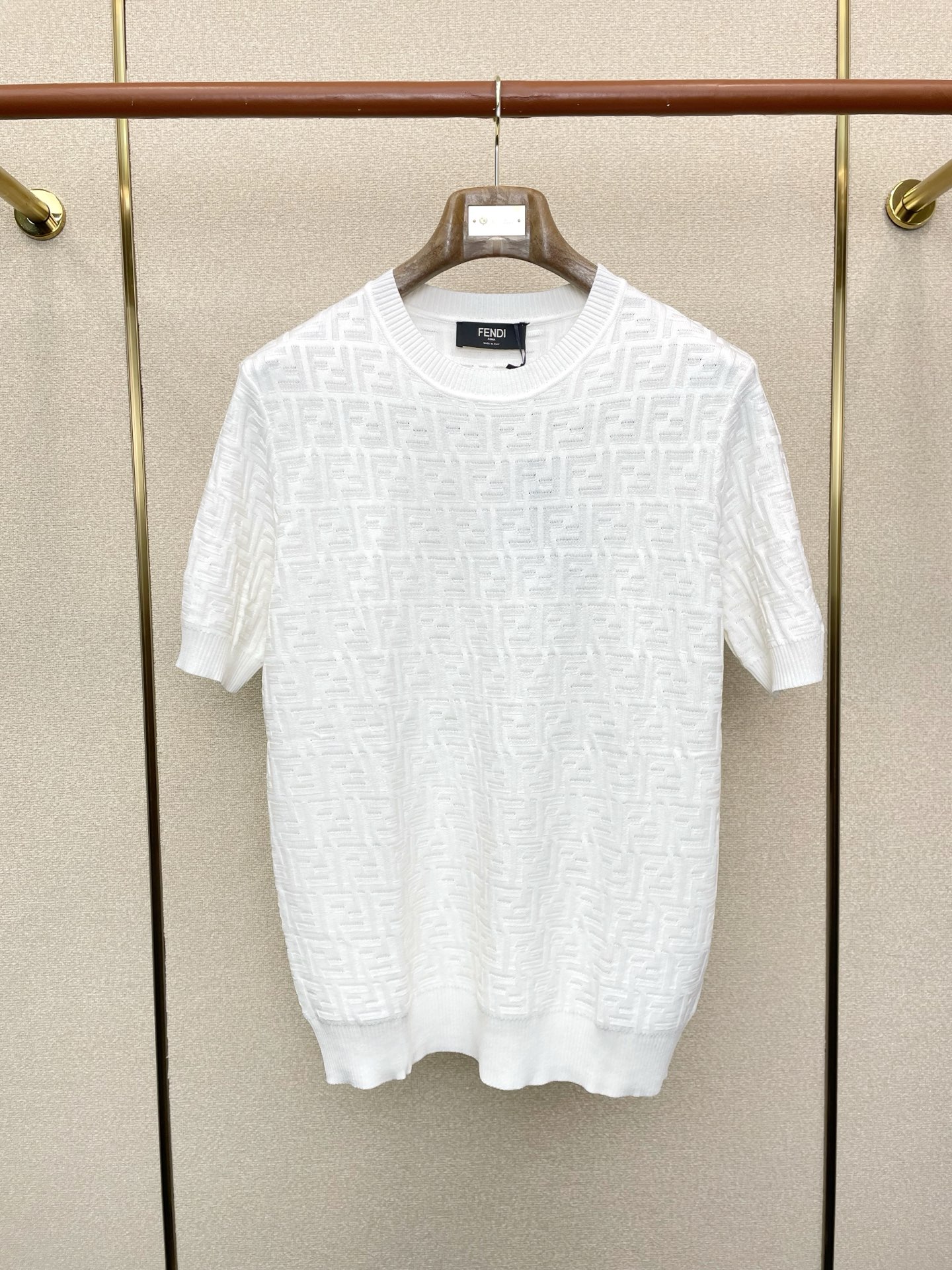 。FENDI芬迪💥独家专供新款原单男士休闲针织短袖 高端定制 高端版本 时尚百搭爆款⚠️⚠️✨✨进口面料