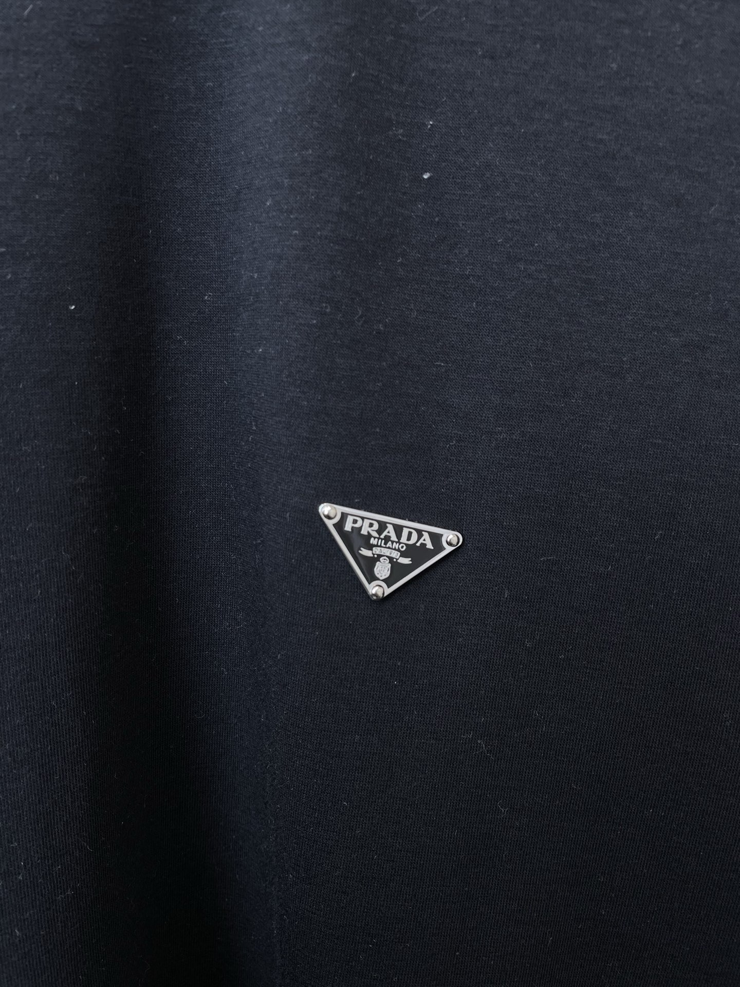 。Prada普拉达💥独家专供新款原单男士休闲短袖 高端定制 高端版本 时尚百搭爆款⚠️⚠️✨✨进口面料 