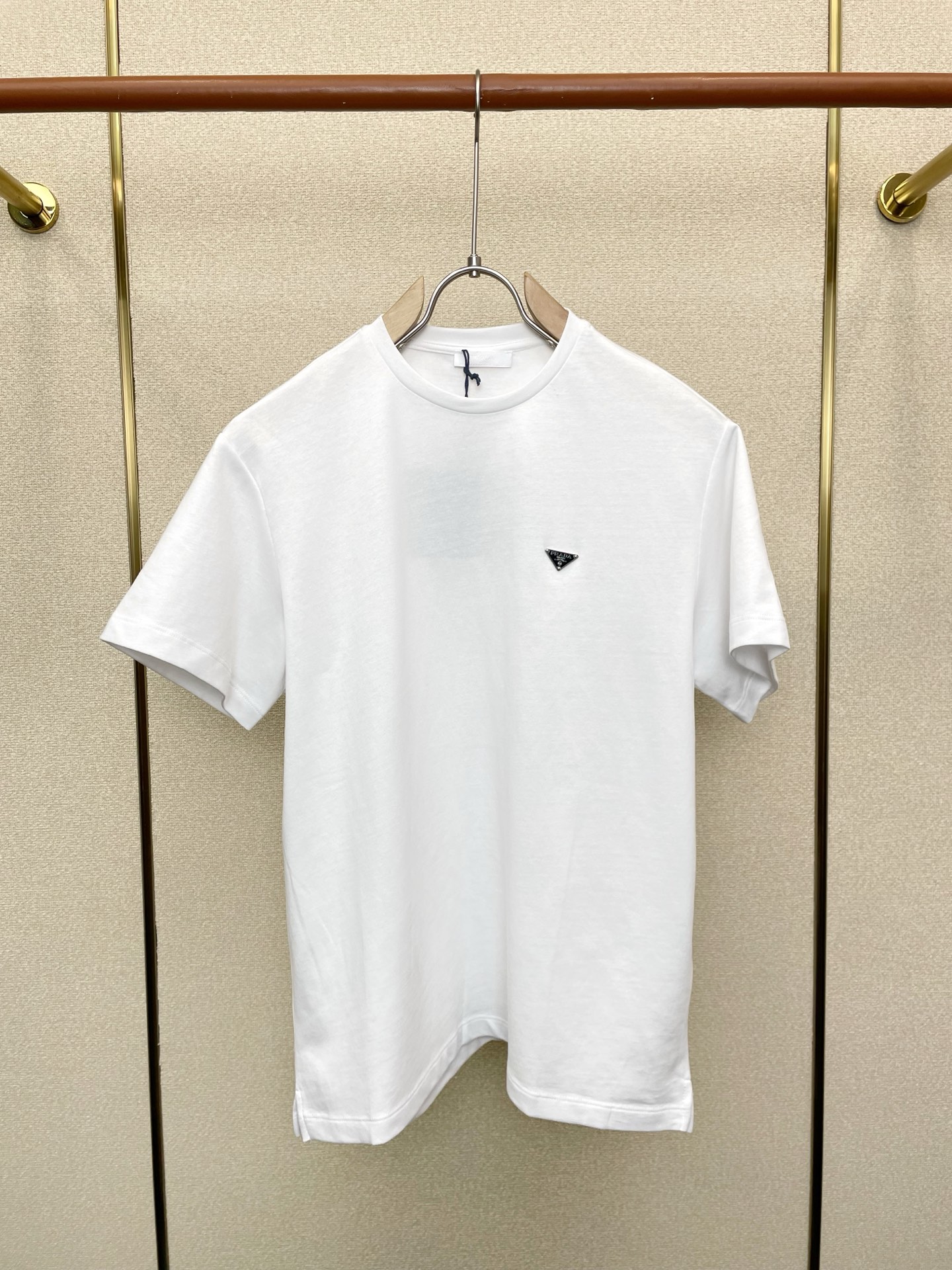 。Prada普拉达💥独家专供新款原单男士休闲短袖 高端定制 高端版本 时尚百搭爆款⚠️⚠️✨✨进口面料 