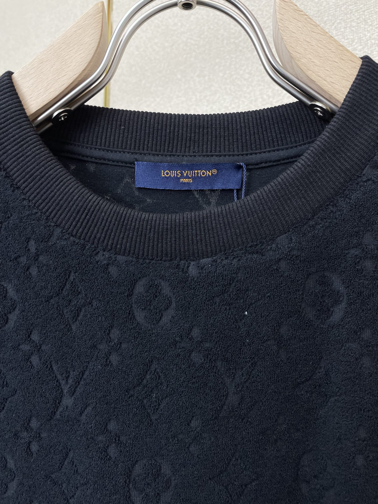 。Louis Vuitton路易威登💥独家专供新款原单男士休闲短袖 高端定制 高端版本 时尚百搭爆款⚠️