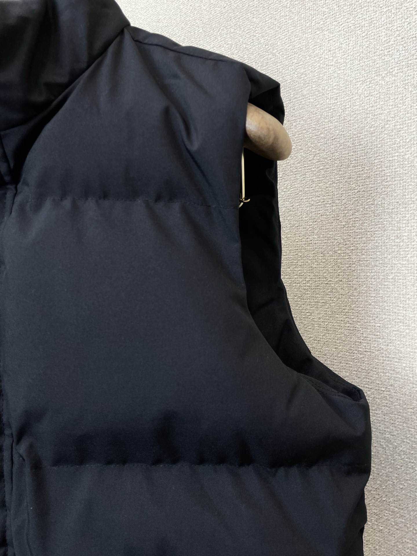 支持跨年售后！。羽绒服-BURBERRY巴宝莉💥独家专供高领羽绒马甲。贸易公司渠道稀出，三合一马甲羽绒服