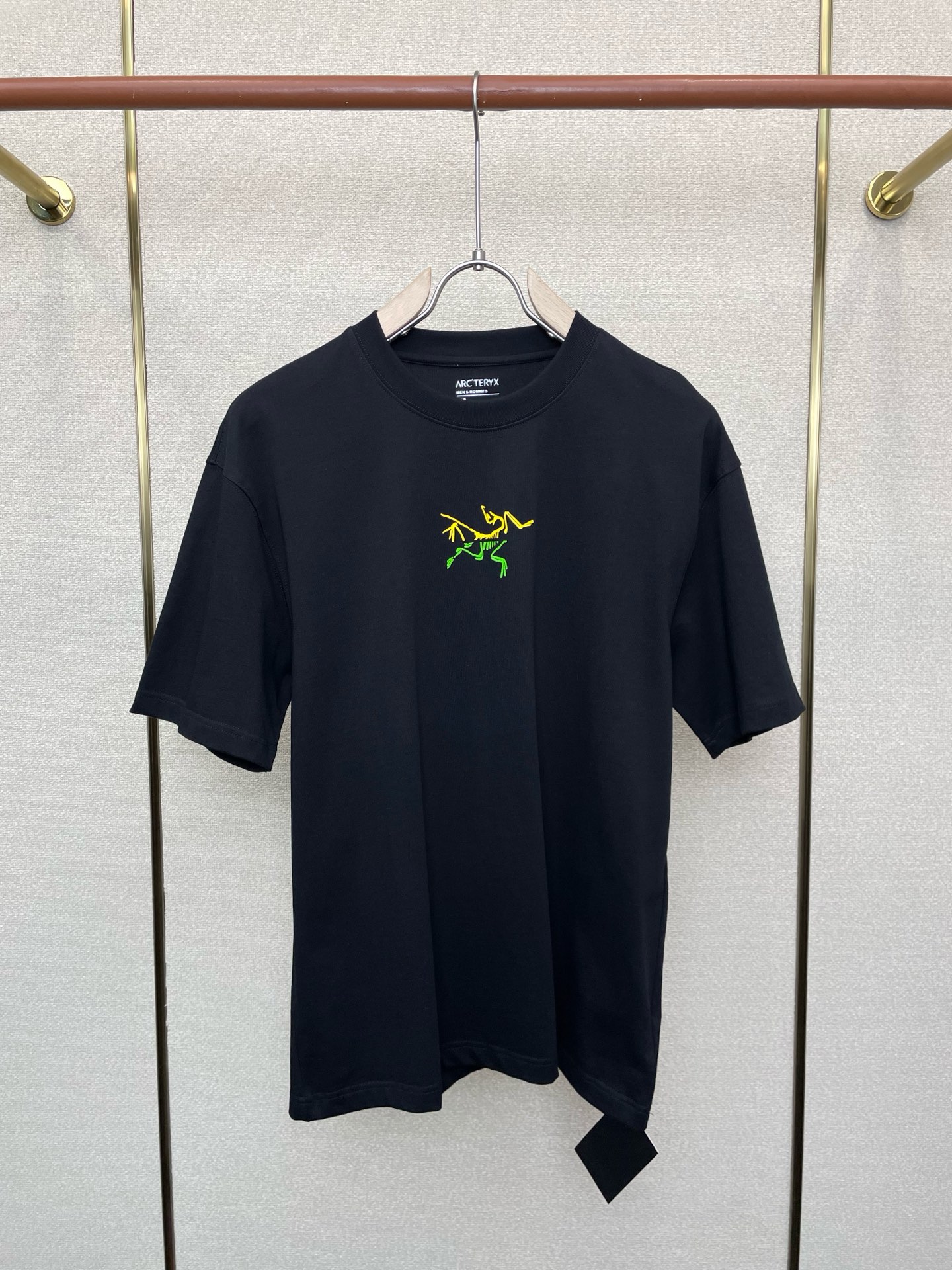 支持跨年售后！。Arc’teryx始祖鸟💥独家专供新款原单男士休闲短袖 高端定制 高端版本 时尚百搭爆款
