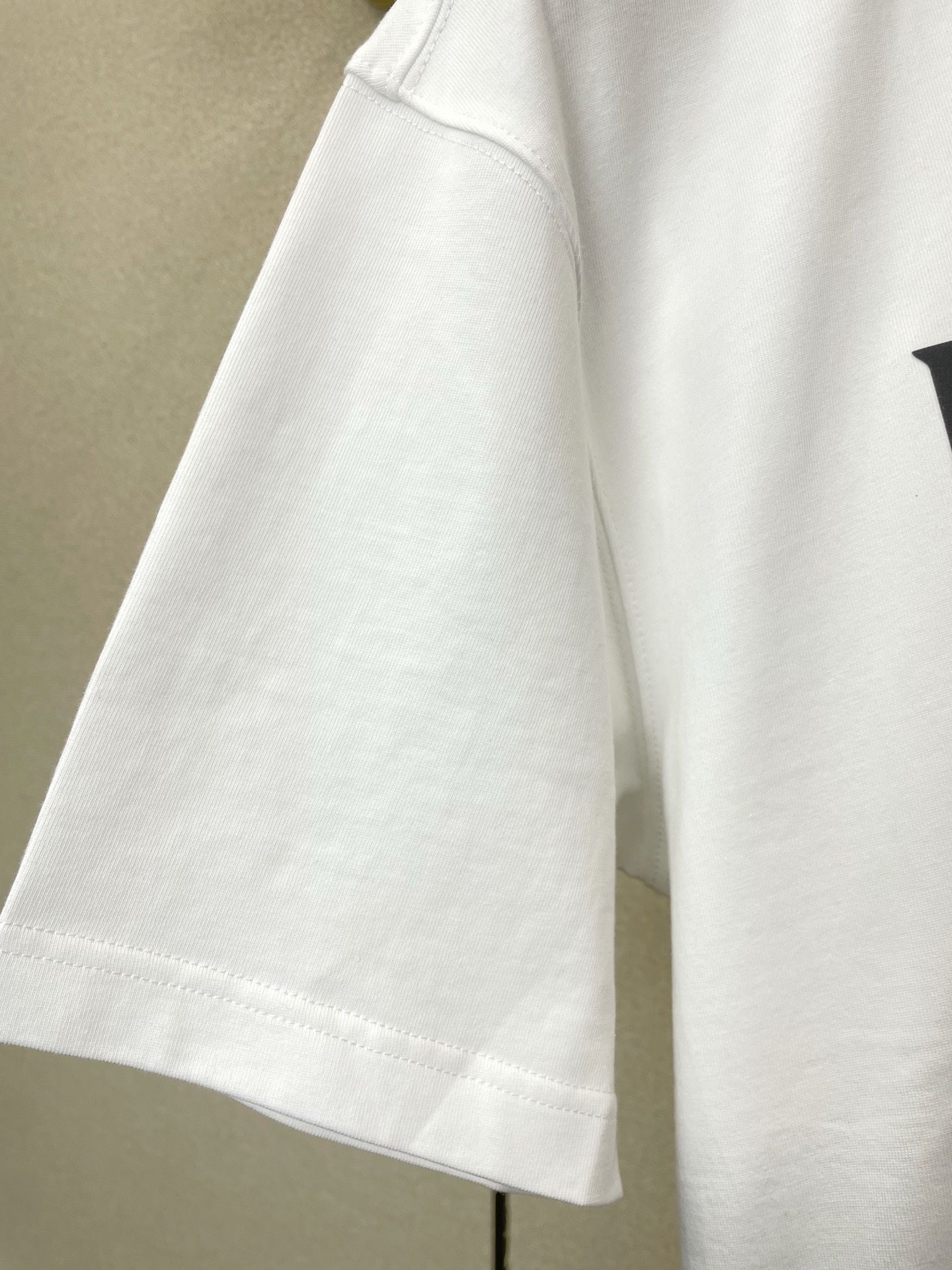 支持跨年售后！。LOEWE罗意威💥独家专供新款原单男士休闲短袖 高端定制 高端版本 时尚百搭爆款⚠️⚠️