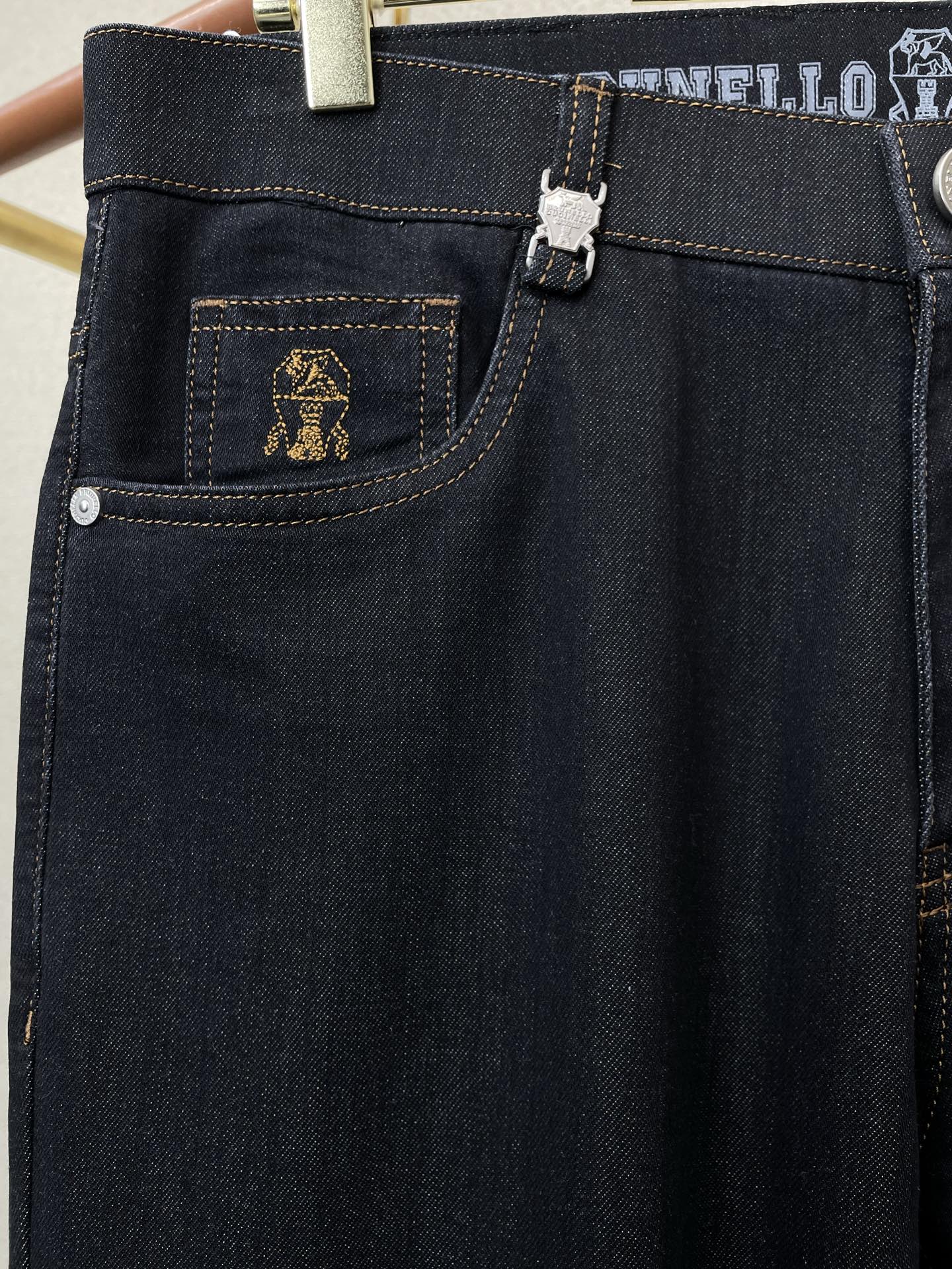 。BC-Brunello Cucineli 布鲁内洛 •库奇内利💥砸锅卖铁都要上的新款新款 牛仔裤👖高端