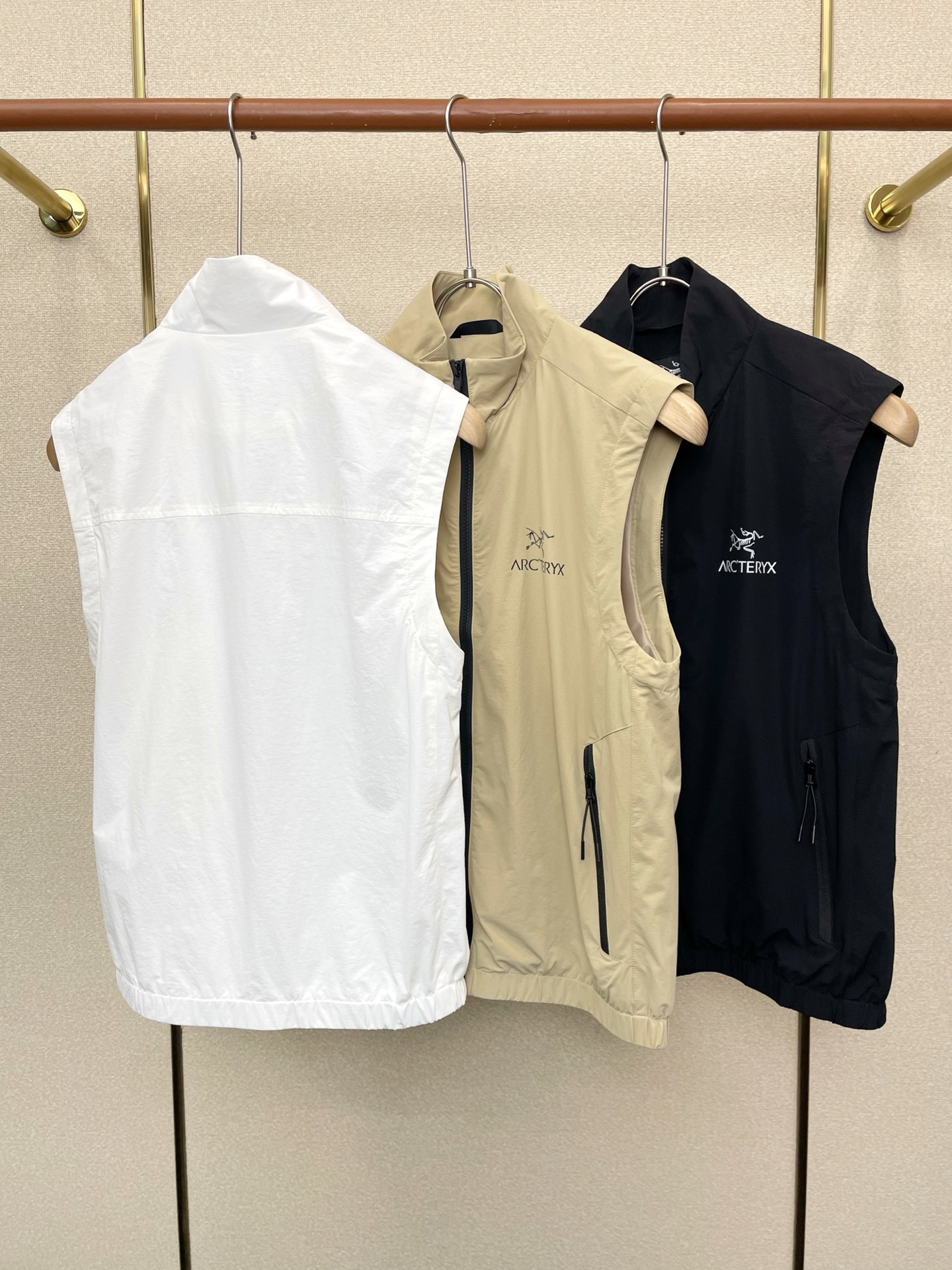 。Arc’teryx始祖鸟💥独家专供新款原单男士休闲马甲 高端定制 高端版本 时尚百搭爆款⚠️⚠️✨✨进