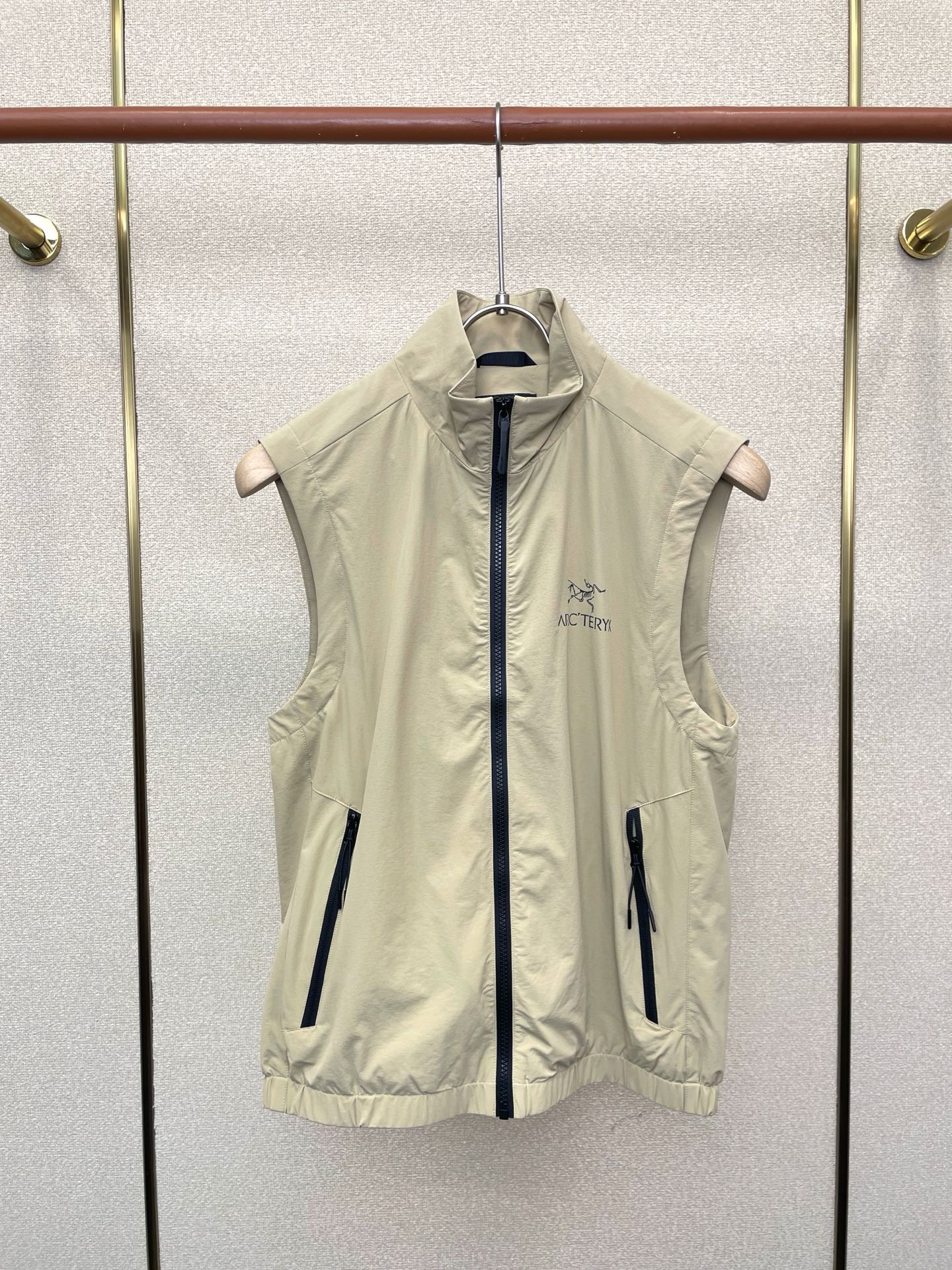 。Arc’teryx始祖鸟💥独家专供新款原单男士休闲马甲 高端定制 高端版本 时尚百搭爆款⚠️⚠️✨✨进