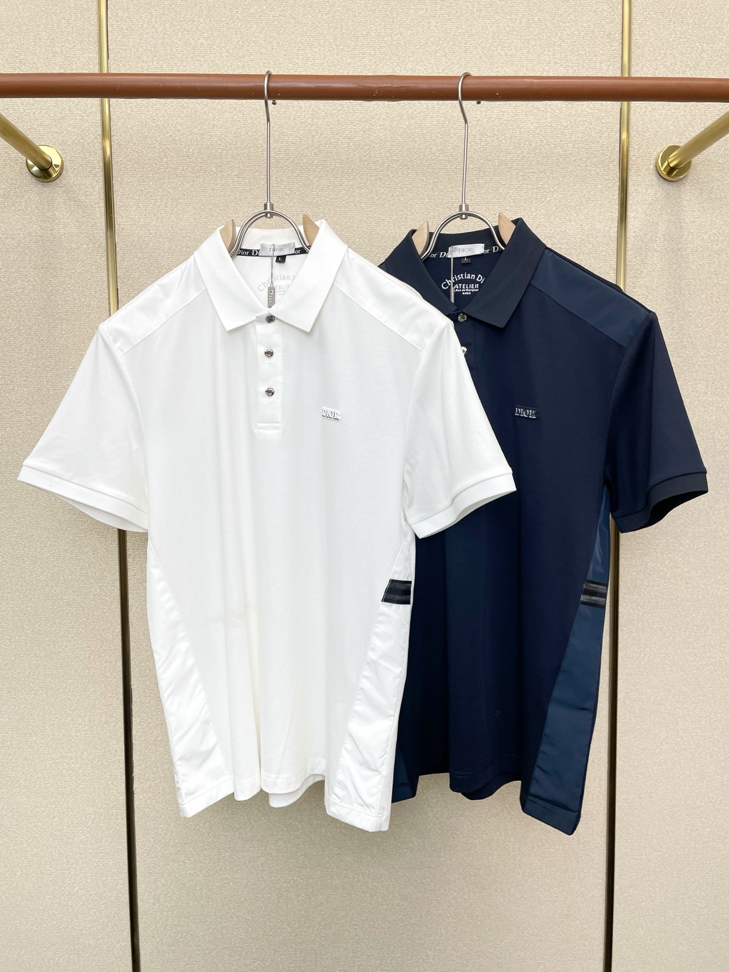 NO:746212,.Dior Dior exclusively provides new original men's casual Polo short sleeves. High-end customization. High-end version. Fashionable and versatile imported fabrics. Super soft and delicate feel. Skin-friendly and comfortable to wear. High-end boutique. The upper body is exquisitely made by the factory. A must-have item for men. Three complete standards. Size M-4XL, dior, dior, T-shirt,19860909.Dior迪奥独家专供新款原单男士休闲Polo短袖 高端定制 高端版本 时尚百搭爆款进口面料 手感超柔软细腻 穿着亲肤舒适 高端精品 代工厂精细做上身非常赞 男士必备单品 三标齐全 码数M-4XL,,dior,dior,T-shirt,,Men's clothing