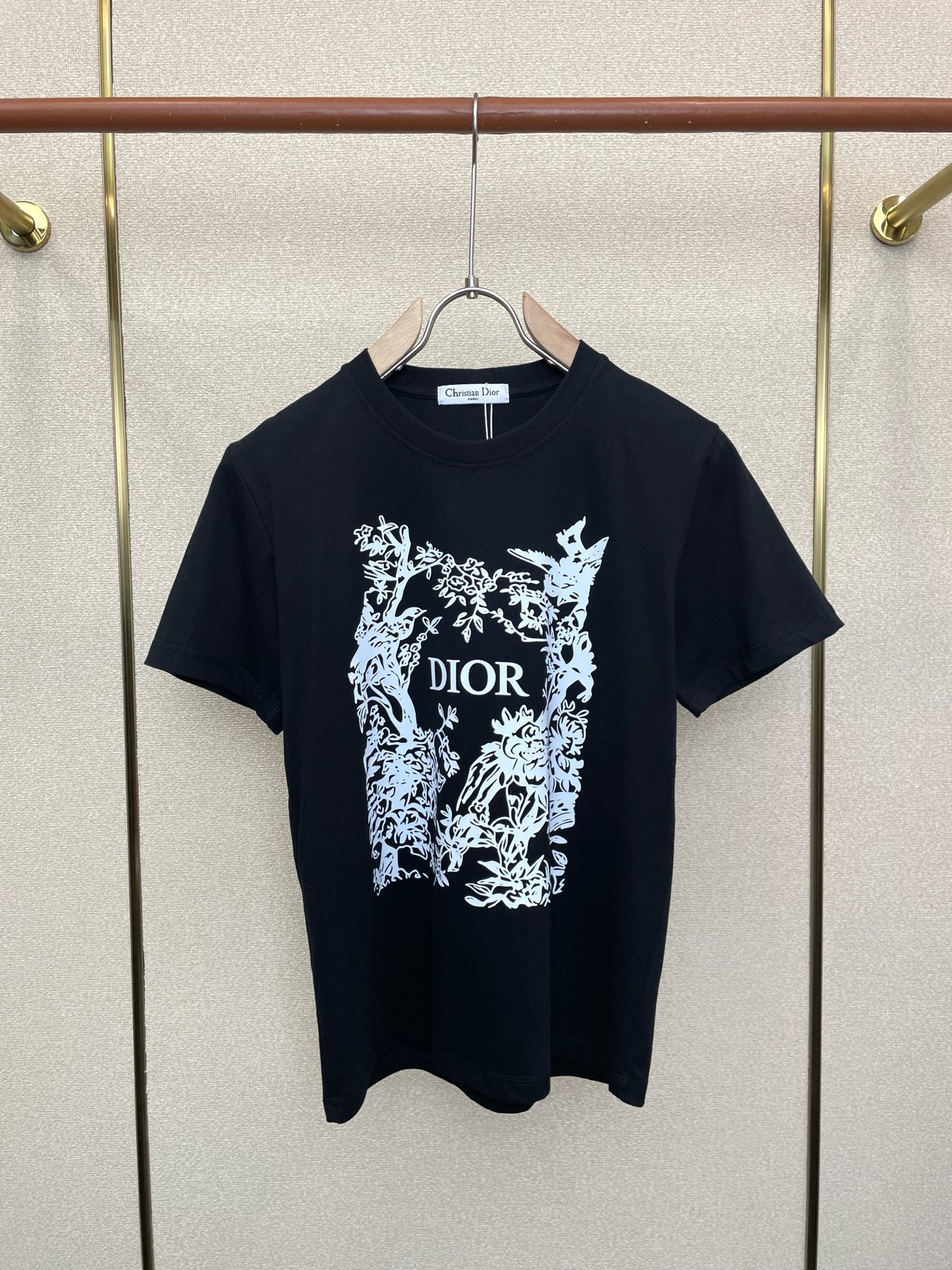 。Dior迪奥💥砸锅卖铁都要上的新款新款原单男士休闲短袖 高端定制 高端版本 时尚百搭爆款⚠️⚠️✨✨进