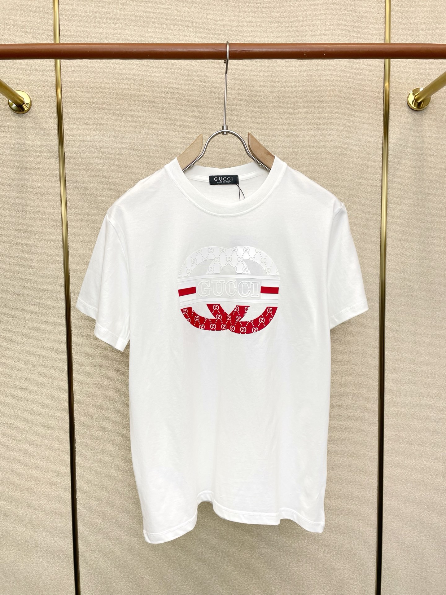 。Gucci古驰💥砸锅卖铁都要上的新款新款原单男士休闲短袖 高端定制 高端版本 时尚百搭爆款⚠️⚠️✨✨