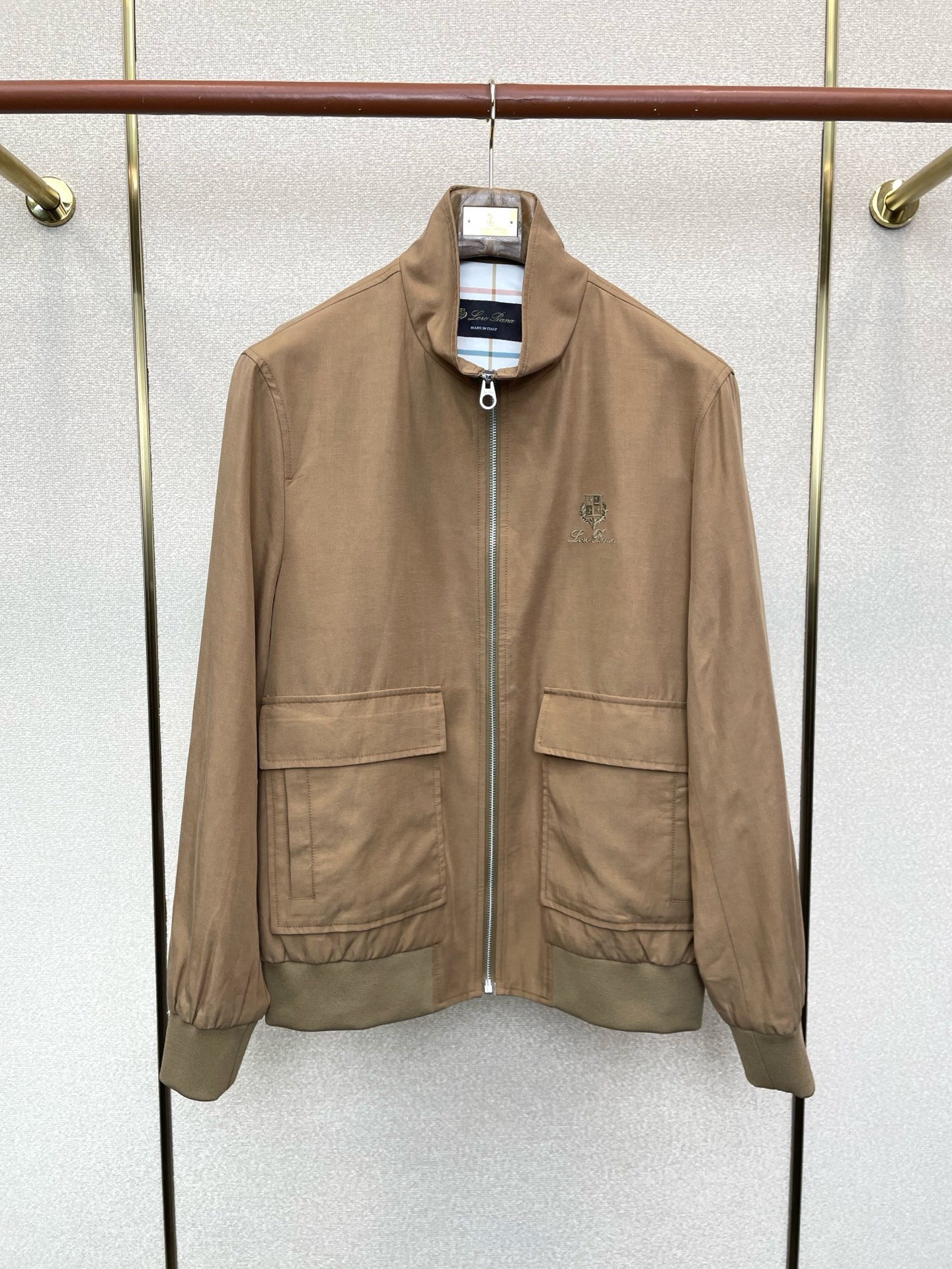 。Loro Piana-Loro Piana诺悠翩雅💥砸锅卖铁都要上的新款新款原单男士休闲立领夹克外套 