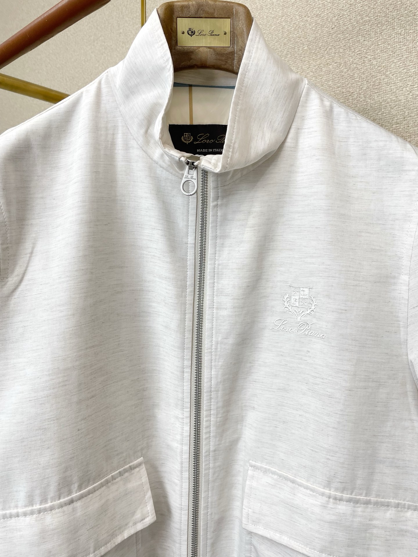 。Loro Piana-Loro Piana诺悠翩雅💥砸锅卖铁都要上的新款新款原单男士休闲立领夹克外套 