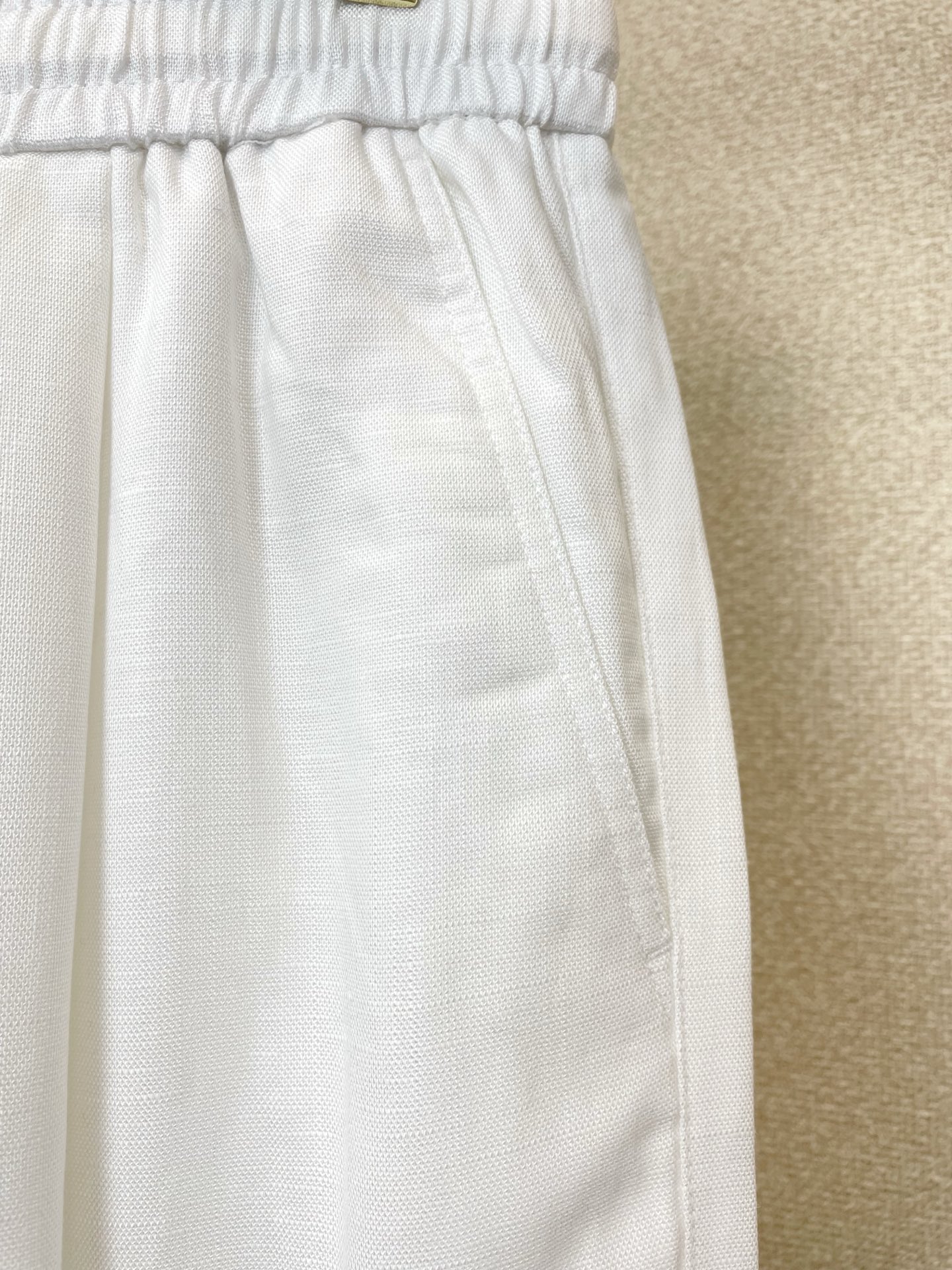 /套。Loro Piana-Loro Piana诺悠翩雅💥砸锅卖铁都要上的新款新款专柜同款短袖套装，高级