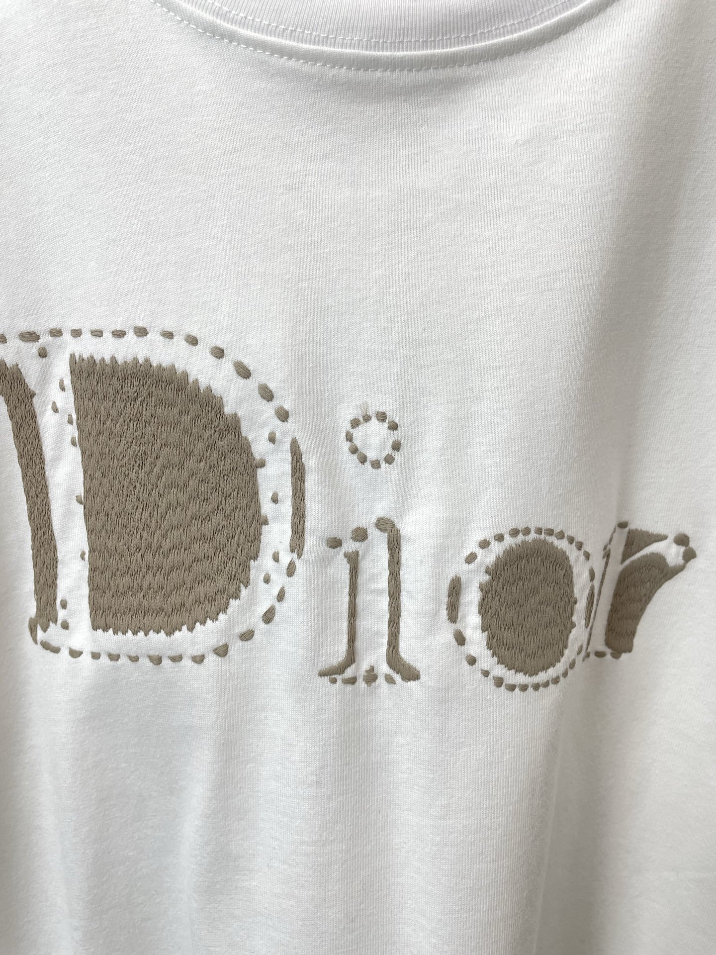 。Dior迪奥💥砸锅卖铁都要上的新款新款原单男士休闲短袖 高端定制 高版本 时尚百搭爆款⚠️⚠️✨✨进口