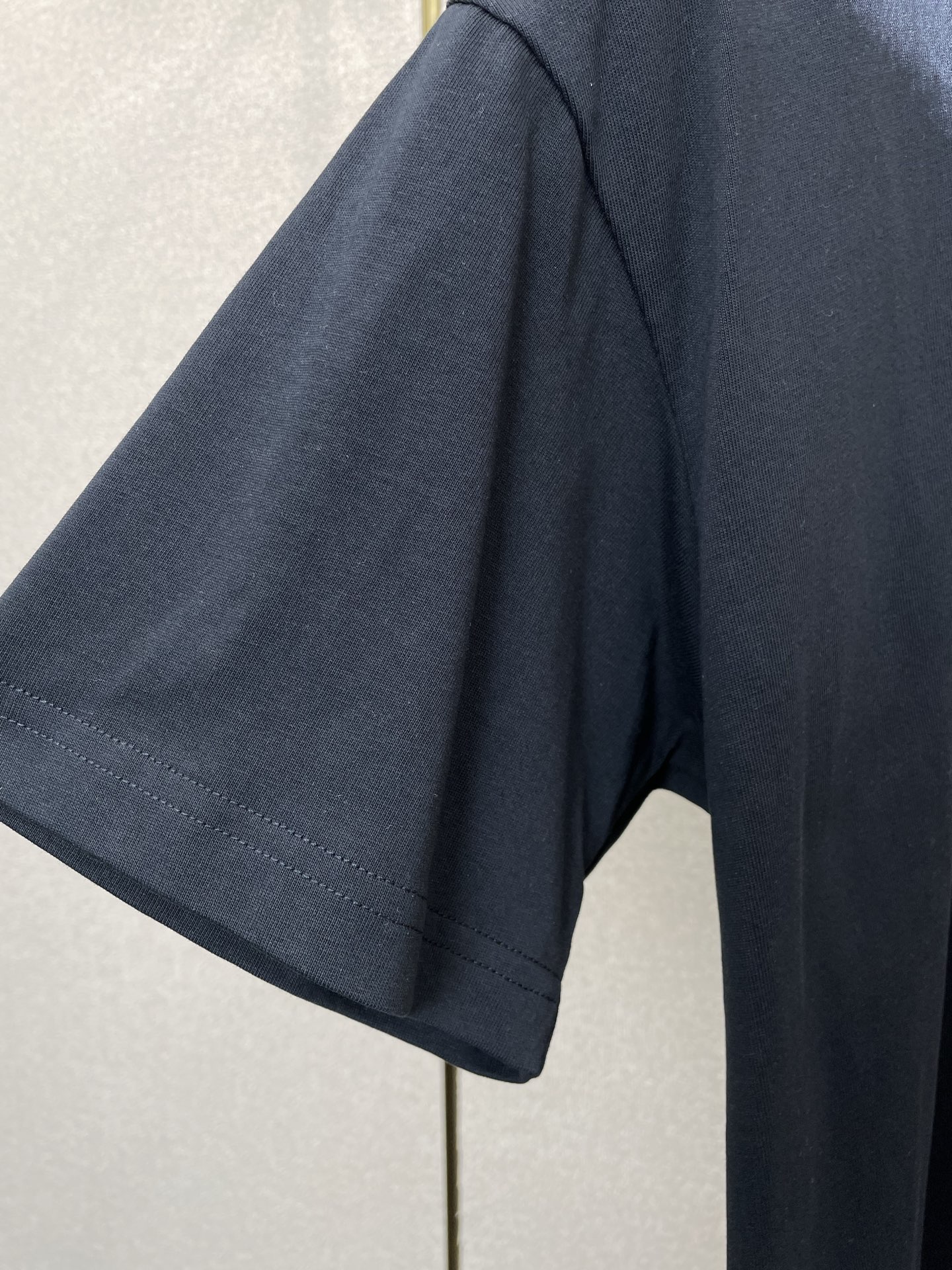 。Balenciaga巴黎世家💥砸锅卖铁都要上的新款新款男士休闲短袖 高端定制 高端版本 时尚百搭爆款⚠