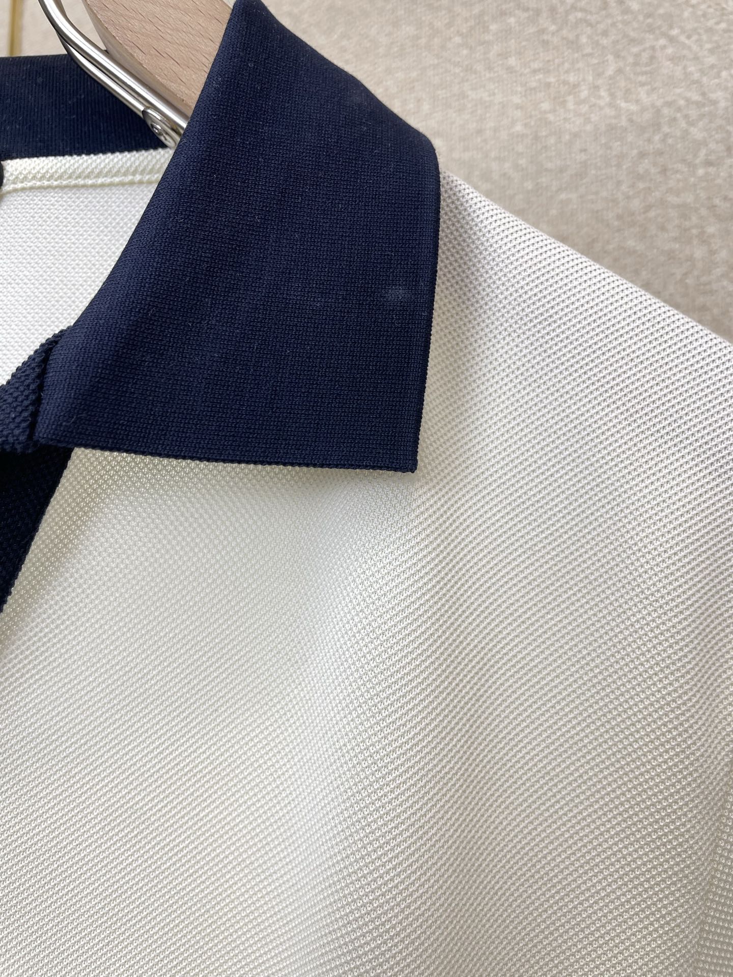 。loro Piana-loro Piana诺悠翩雅💥砸锅卖铁都要上的新款春夏新款原单男士休闲短袖。高端