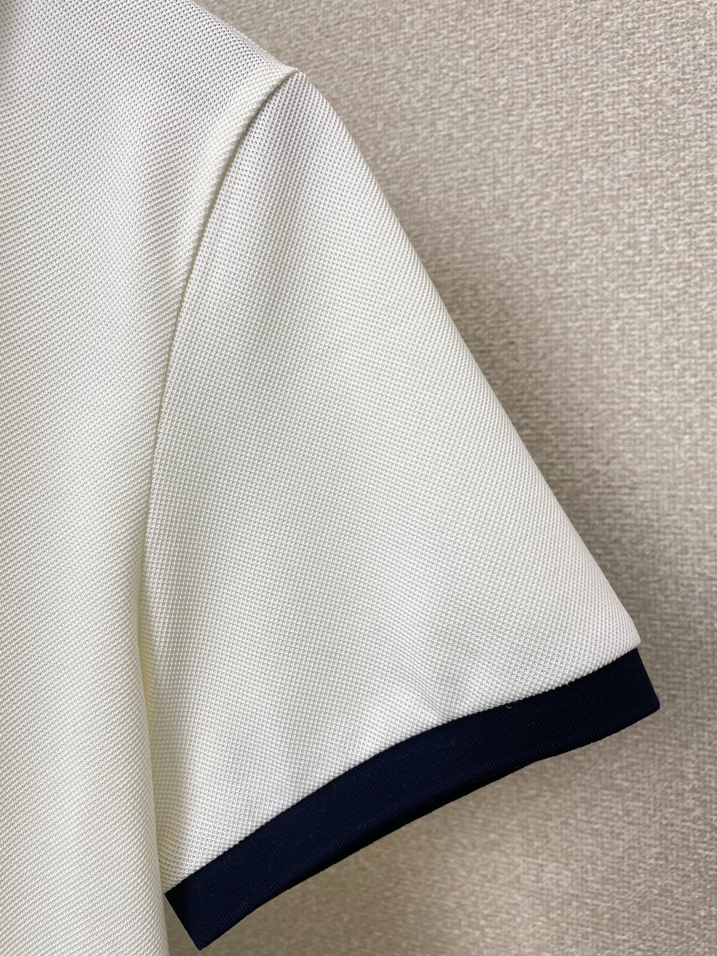 。loro Piana-loro Piana诺悠翩雅💥砸锅卖铁都要上的新款春夏新款原单男士休闲短袖。高端