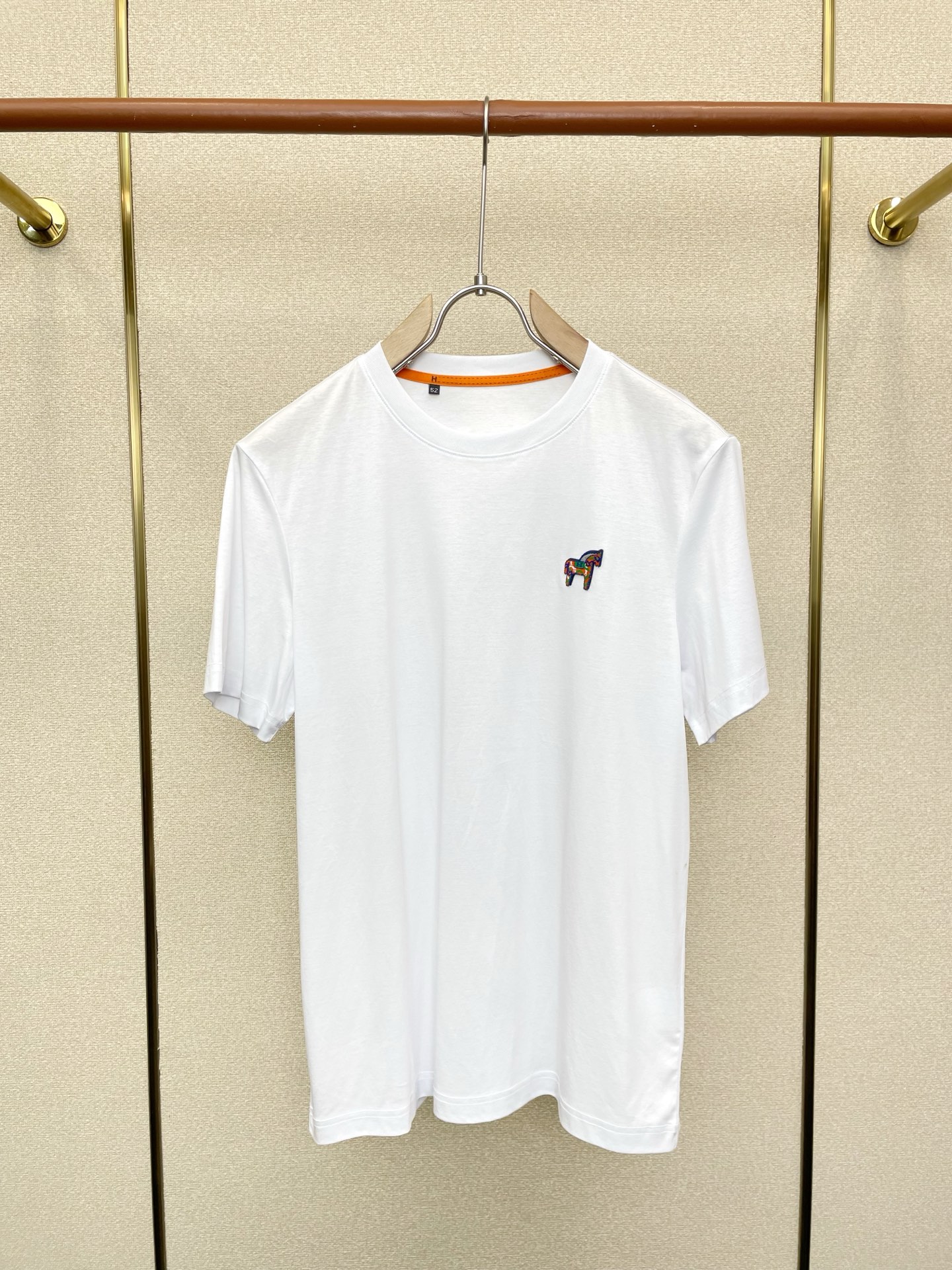 。Hermès爱马仕💥砸锅卖铁都要上的新款新款原单男士休闲短袖 高端定制 高端版本 时尚百搭爆款⚠️⚠️