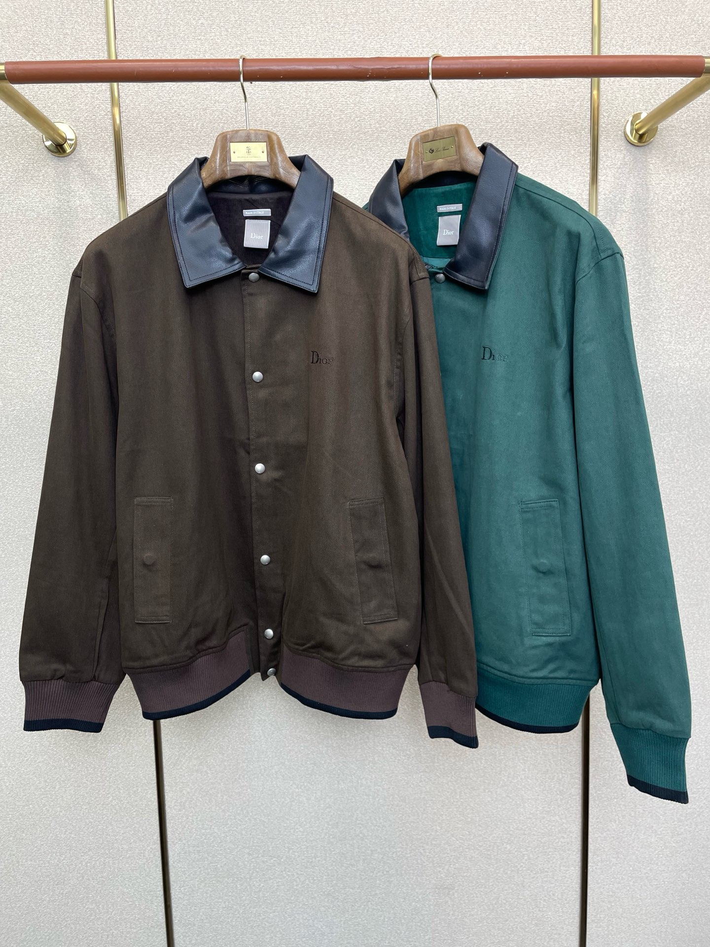 。Dior迪奥💥砸锅卖铁都要上的新款新款原单男士休闲翻领夹克 工装牛仔夹克外套 透气舒适 高端定制 高版