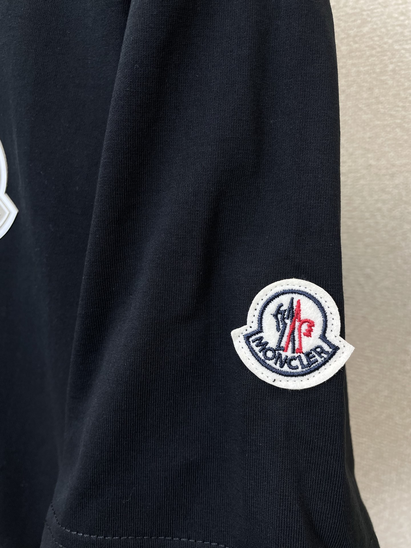。Moncler蒙口💥独家专供新款原单男士休闲短袖 高端定制 高端版本 时尚百搭爆款⚠️⚠️✨✨进口面料