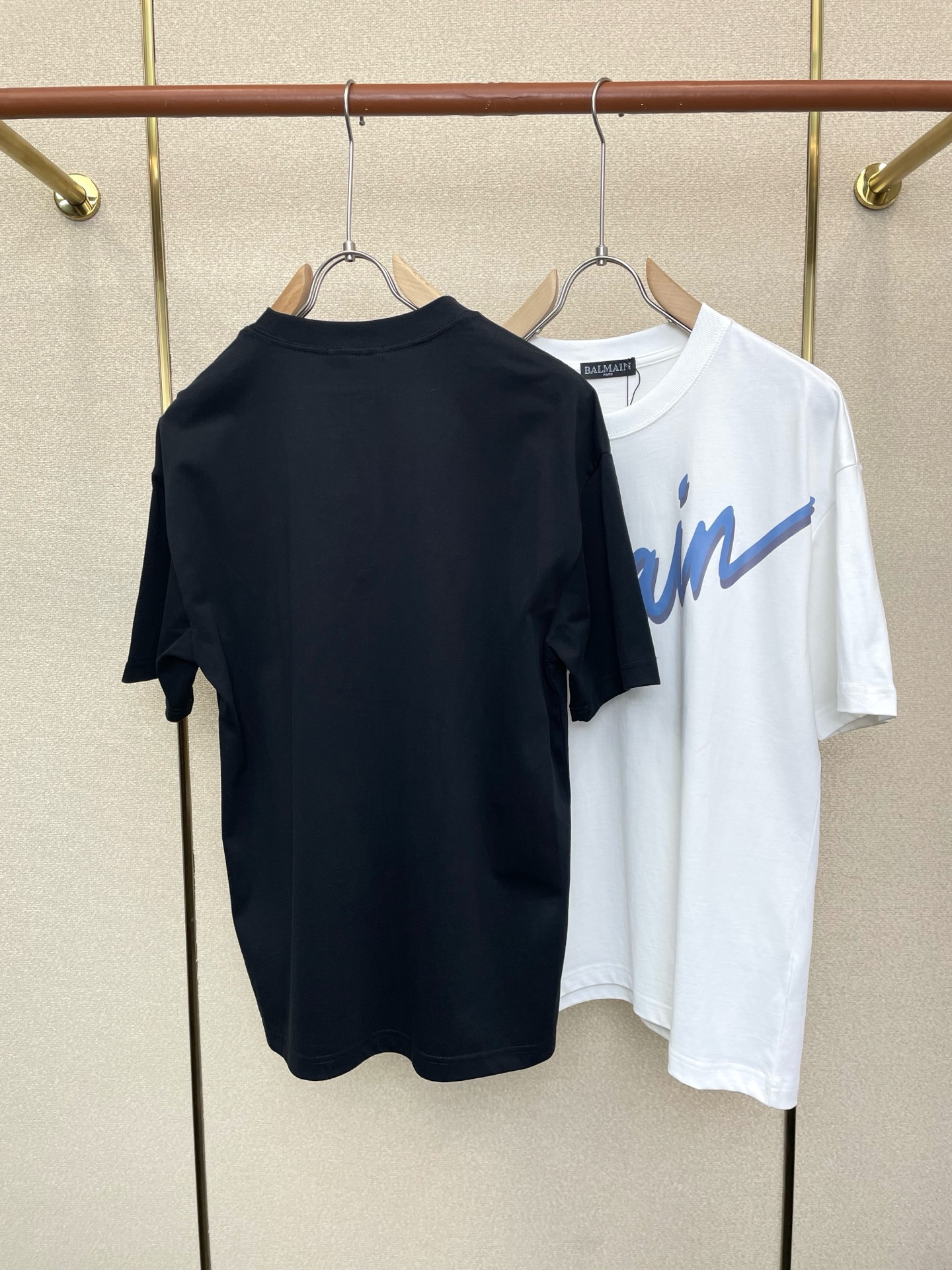 。BALMAIN巴尔曼💥独家专供新款原单男士休闲短袖 高端定制 高端版本 时尚百搭爆款⚠️⚠️✨✨进口面