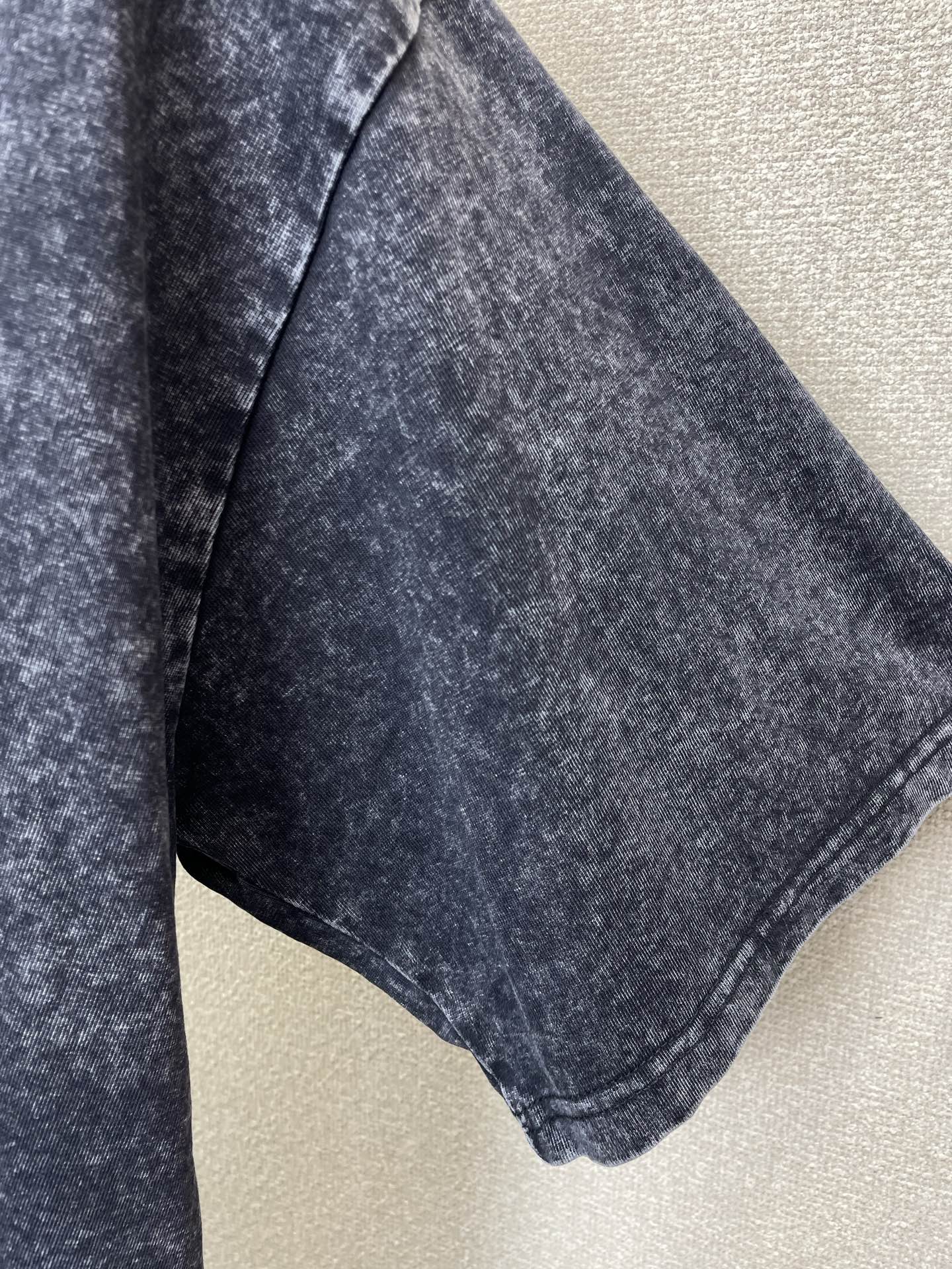 。AMIRI💥独家专供新款原单男士休闲短袖 高端定制 高端版本 时尚百搭爆款⚠️⚠️✨✨进口面料 手感超